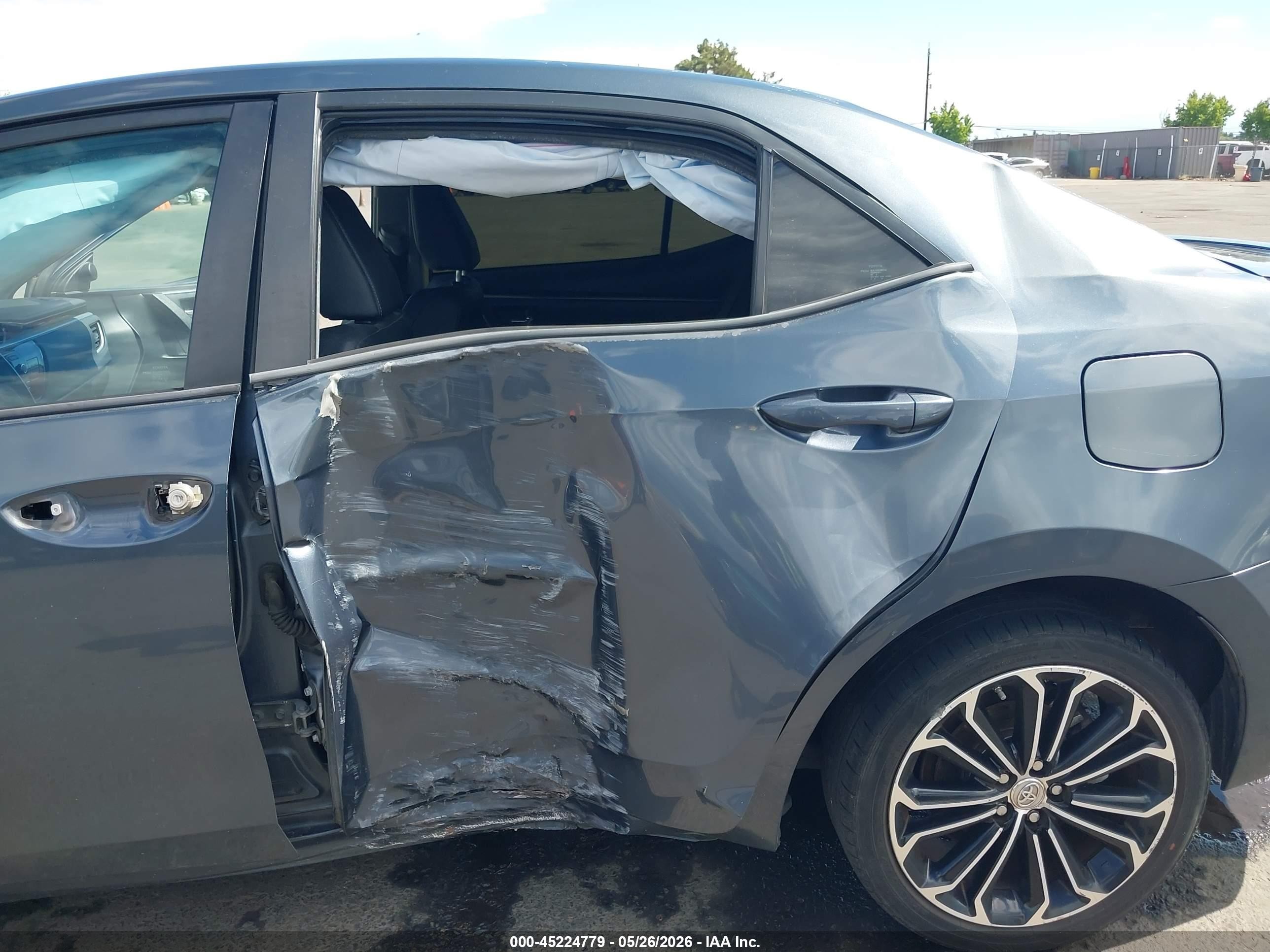2016 Toyota Corolla S Plus Blue vin: 5YFBURHE7GP435079
