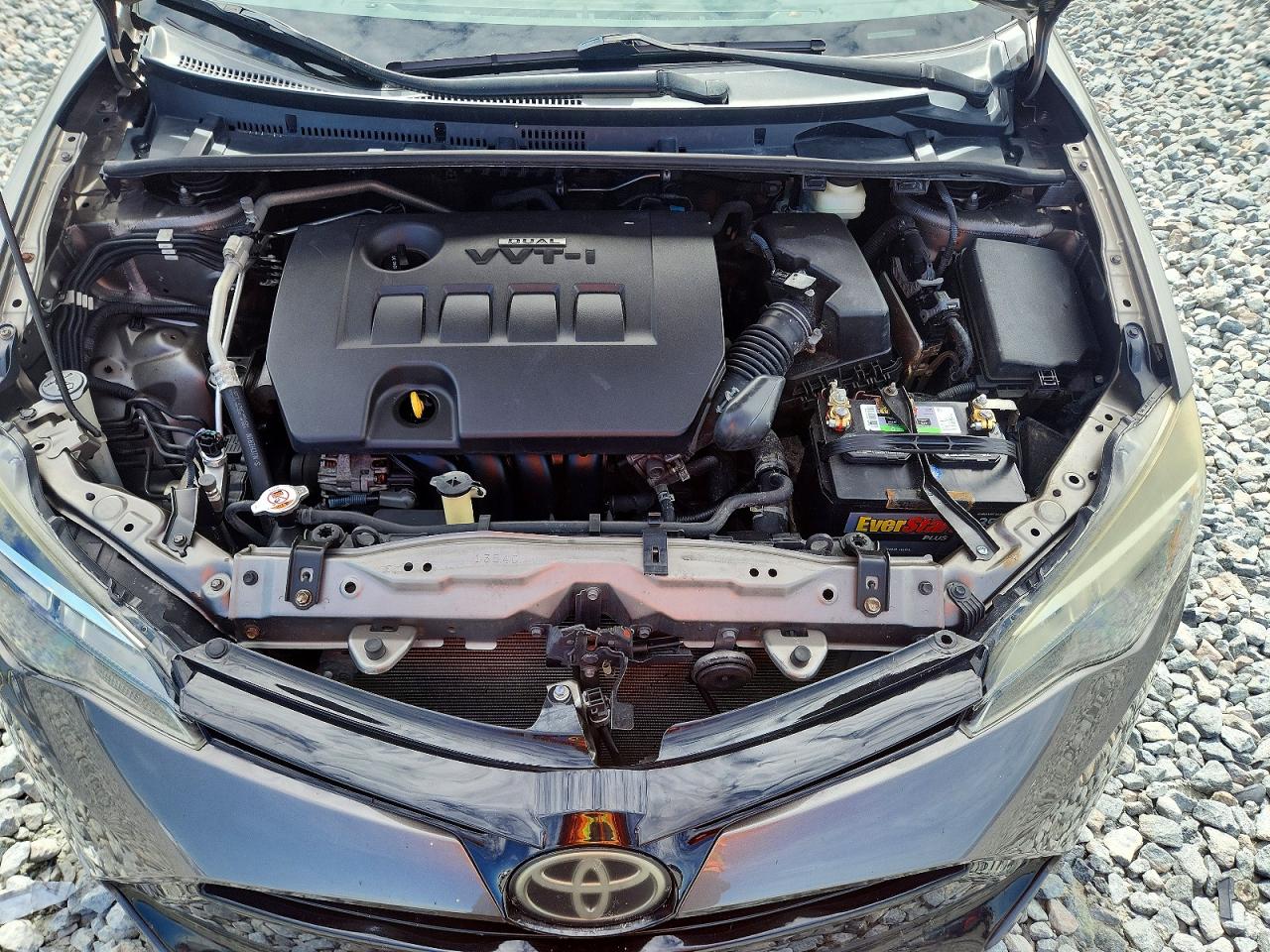 2017 Toyota Corolla Le Желто-коричневый vin: 5YFBURHE7HP688937