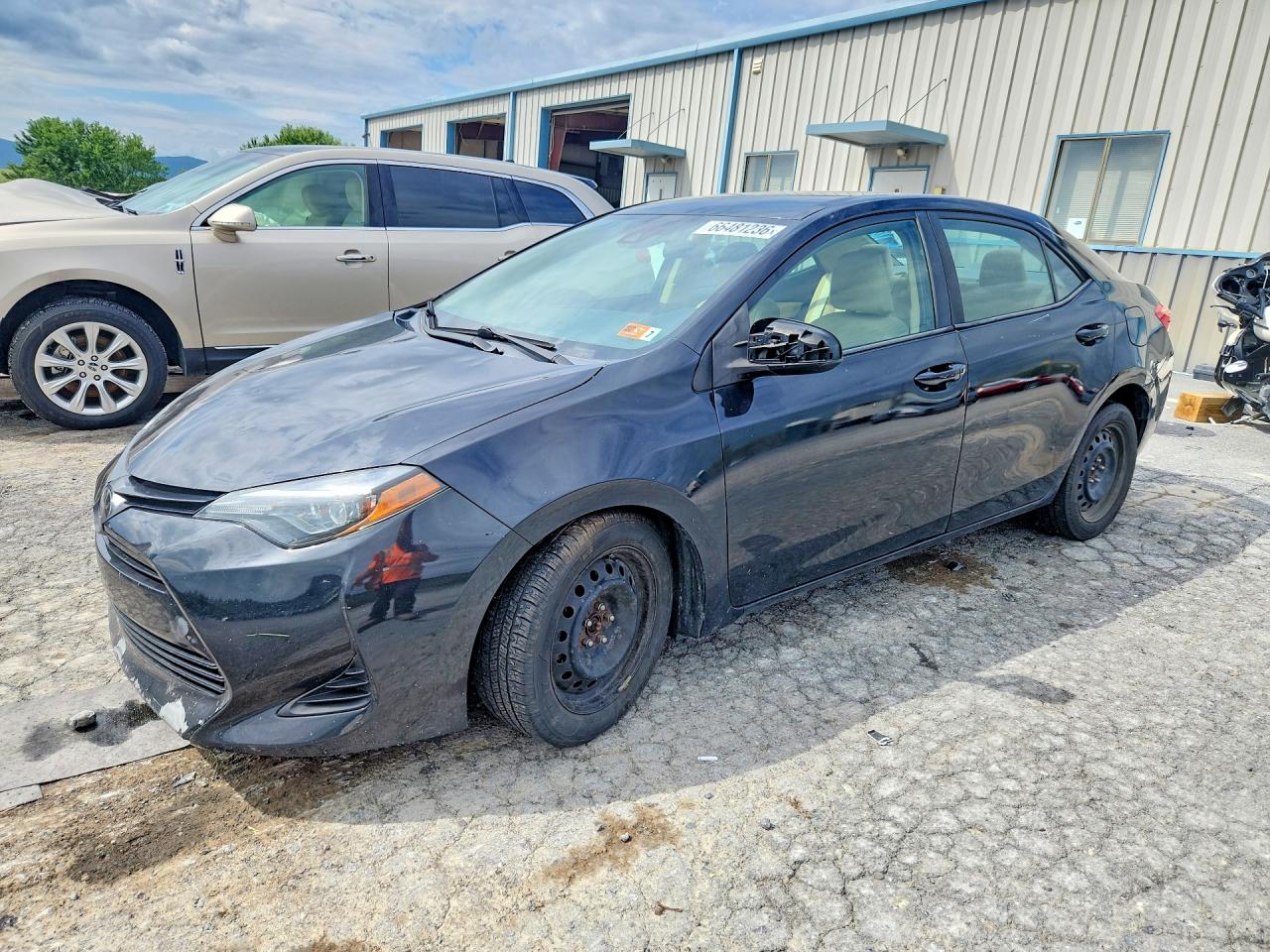 2019 Toyota Corolla Le Black vin: 5YFBURHE7KP901411