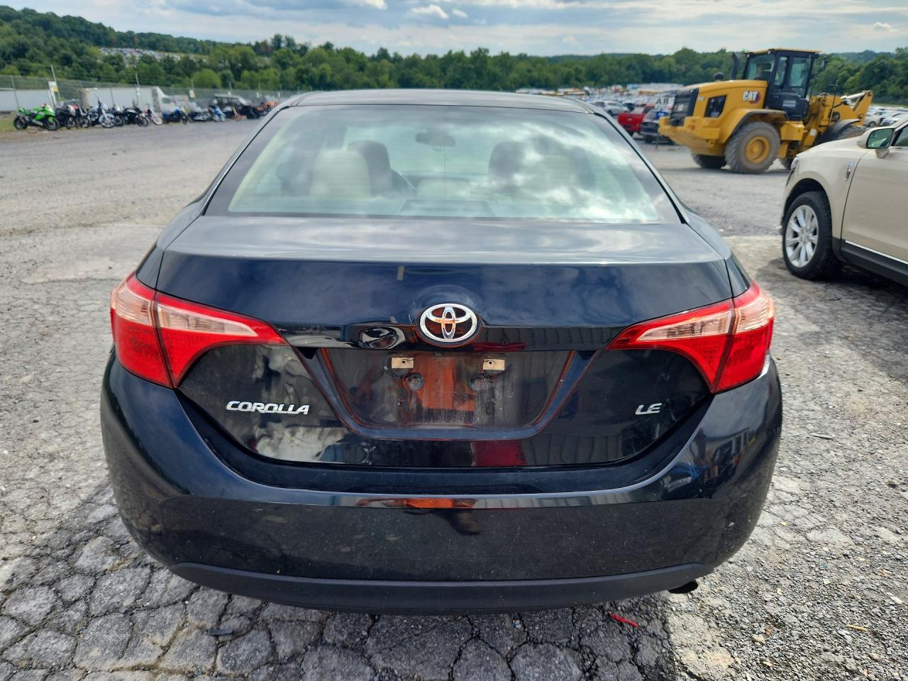 2019 Toyota Corolla Le Black vin: 5YFBURHE7KP901411