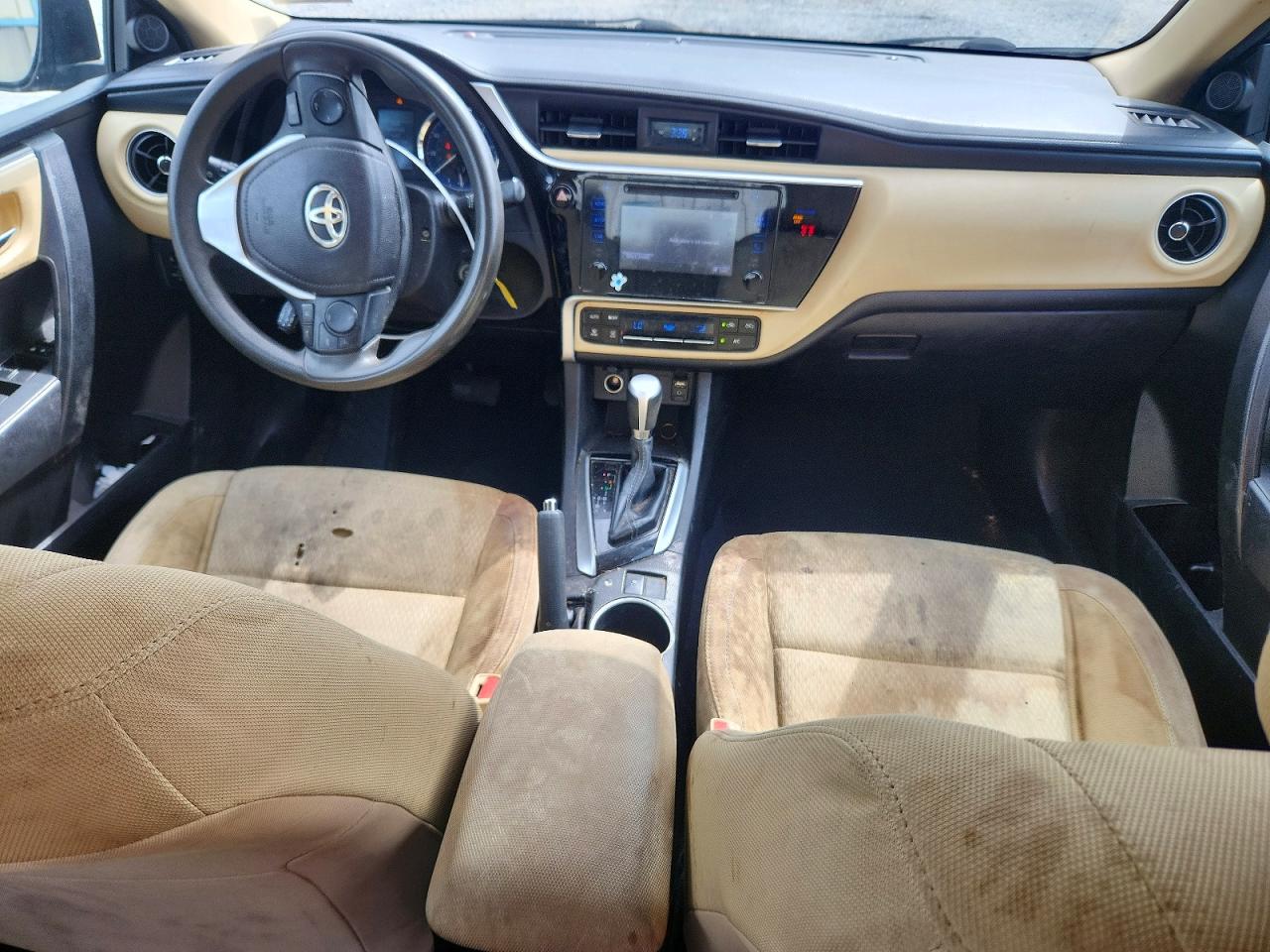 2019 Toyota Corolla Le Black vin: 5YFBURHE7KP901411