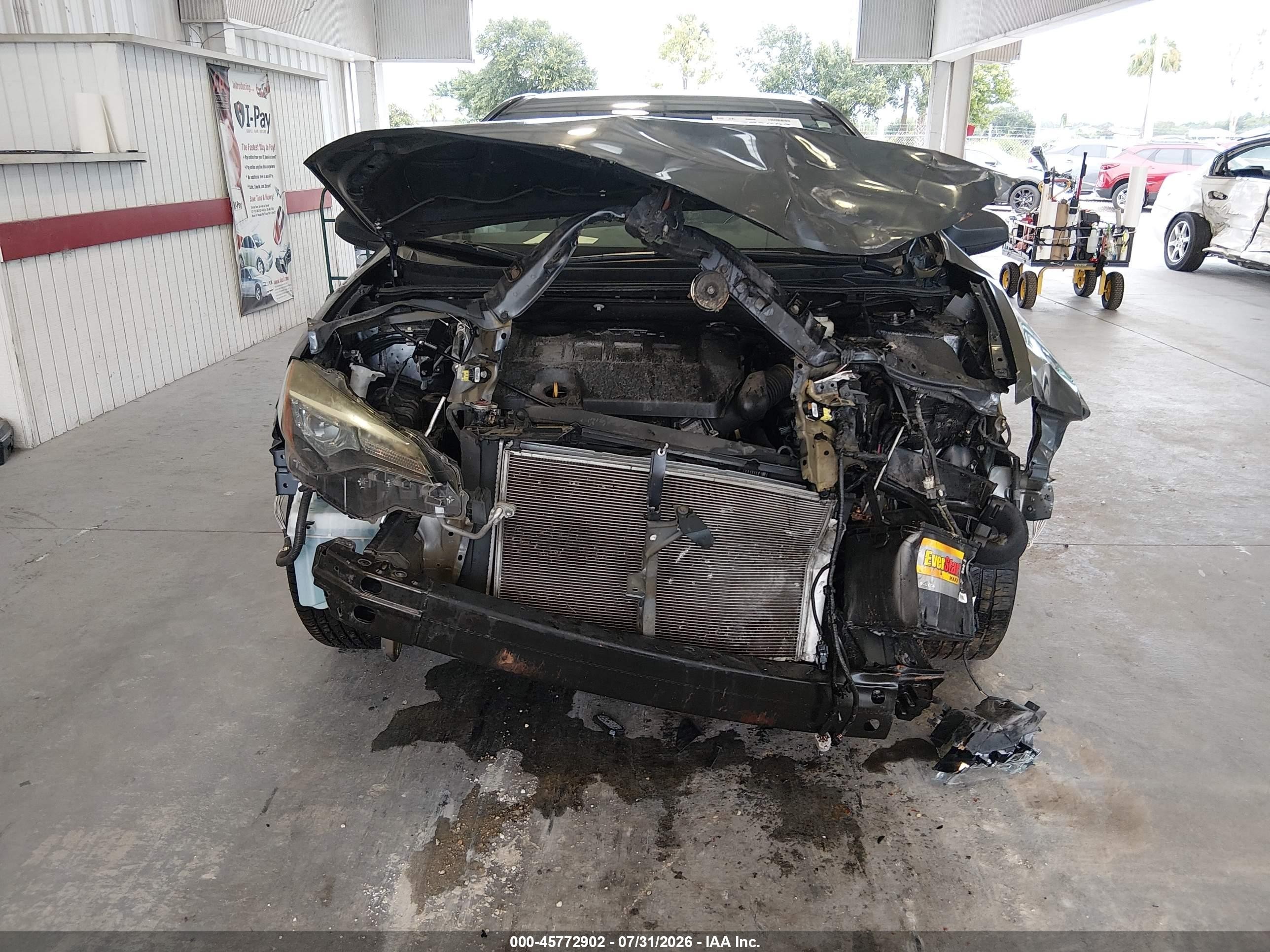 2019 Toyota Corolla Le Green vin: 5YFBURHE7KP943383
