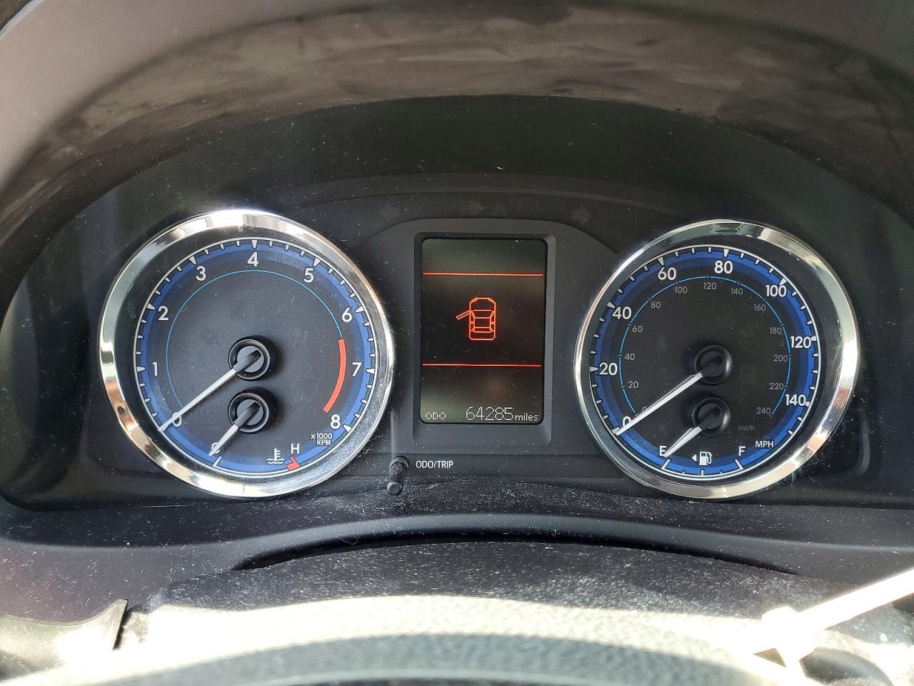 2019 Toyota Corolla L Серебряный vin: 5YFBURHE7KP944095