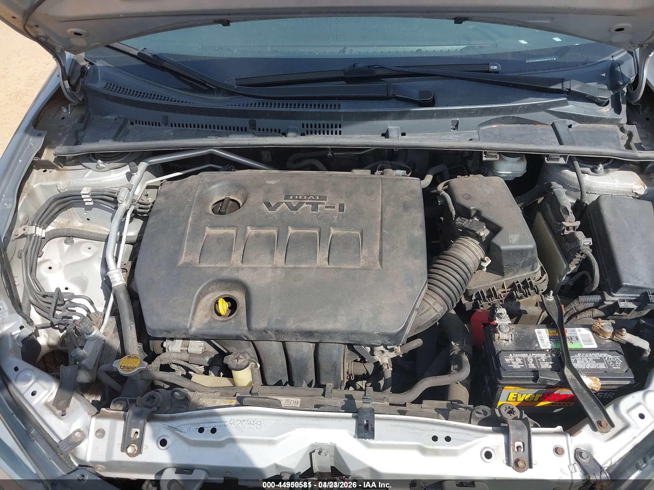 2014 Toyota Corolla Le Plus Серый vin: 5YFBURHE8EP001573