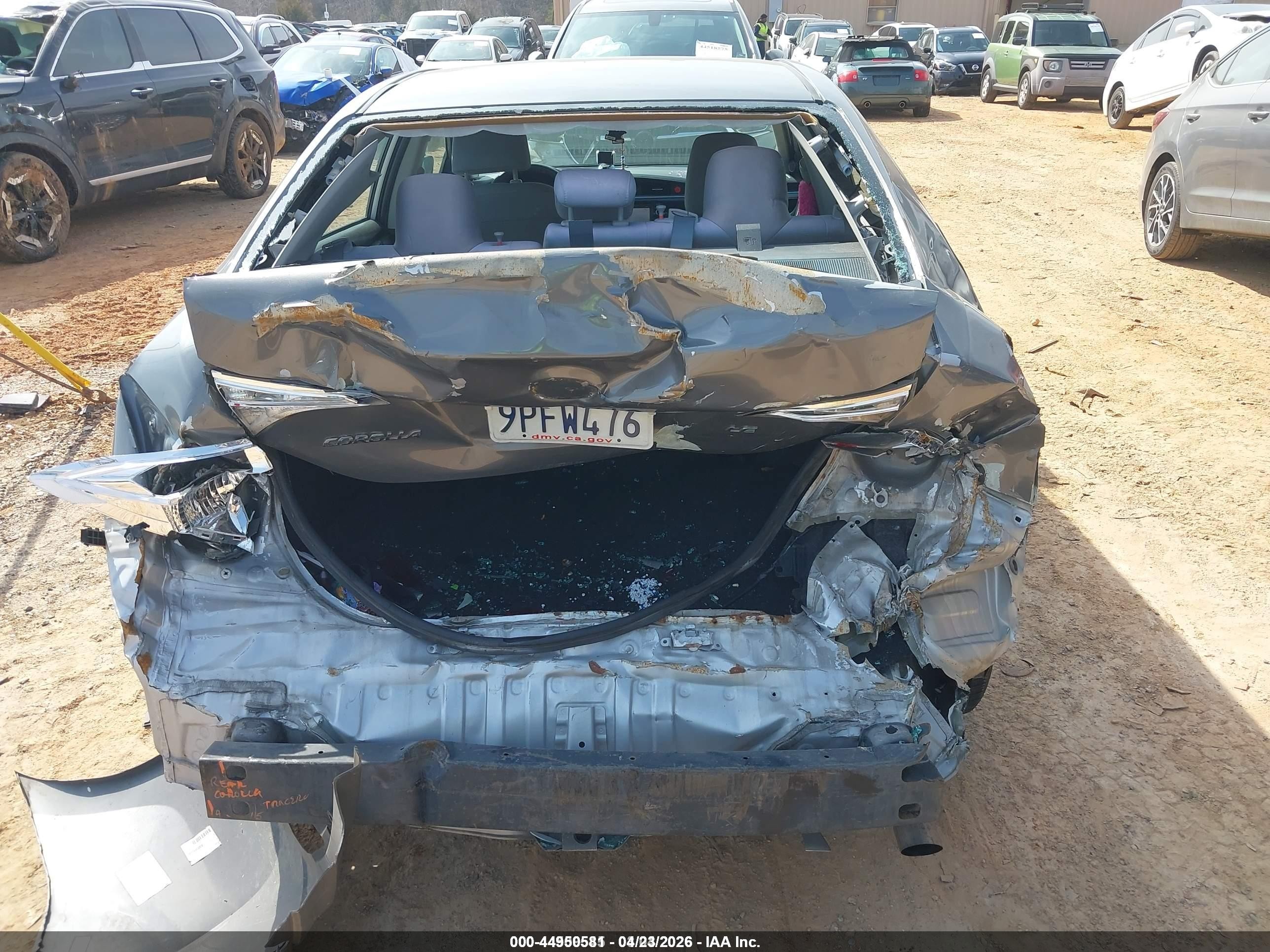 2014 Toyota Corolla Le Plus Серый vin: 5YFBURHE8EP001573