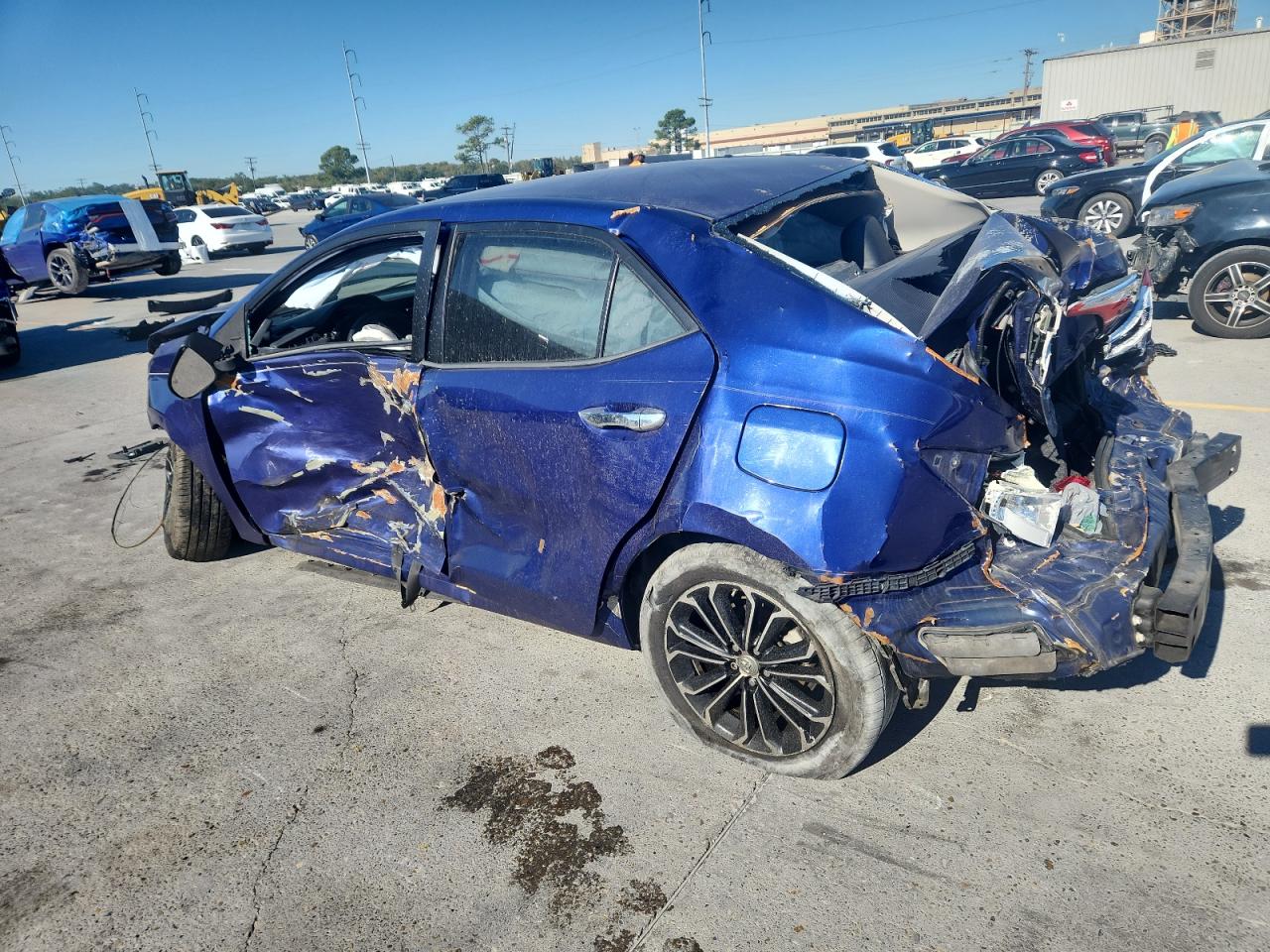 2014 Toyota Corolla L Blue vin: 5YFBURHE8EP001881