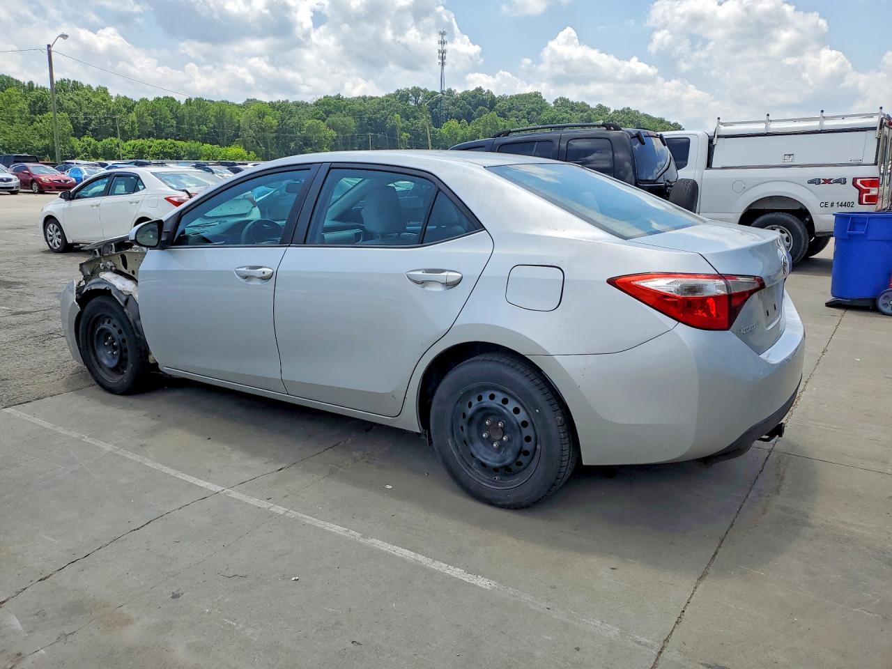 2014 Toyota Corolla Le Silver vin: 5YFBURHE8EP018308