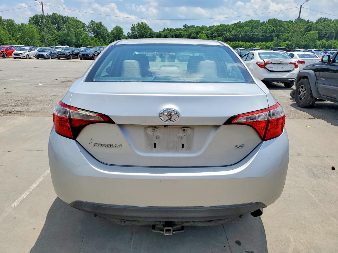 2014 Toyota Corolla Le Silver vin: 5YFBURHE8EP018308