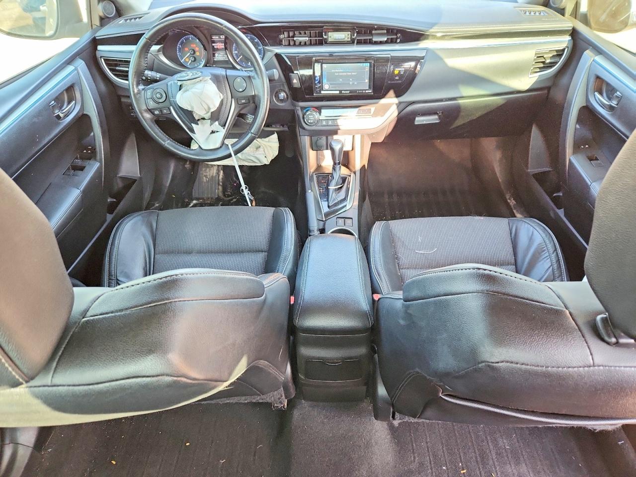 2014 Toyota Corolla S Plus Серебряный vin: 5YFBURHE8EP053219