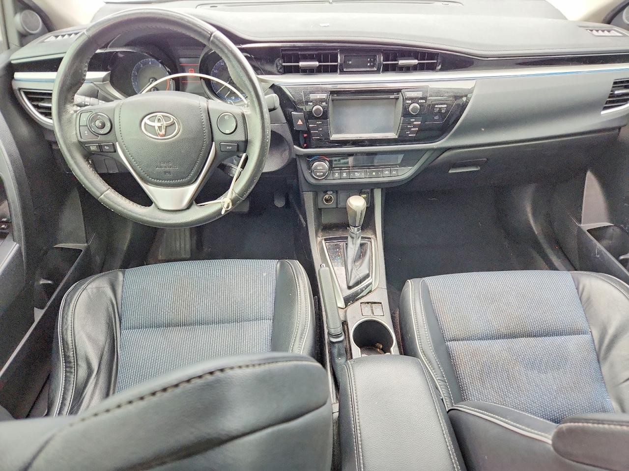 2014 Toyota Corolla S Plus White vin: 5YFBURHE8EP055617