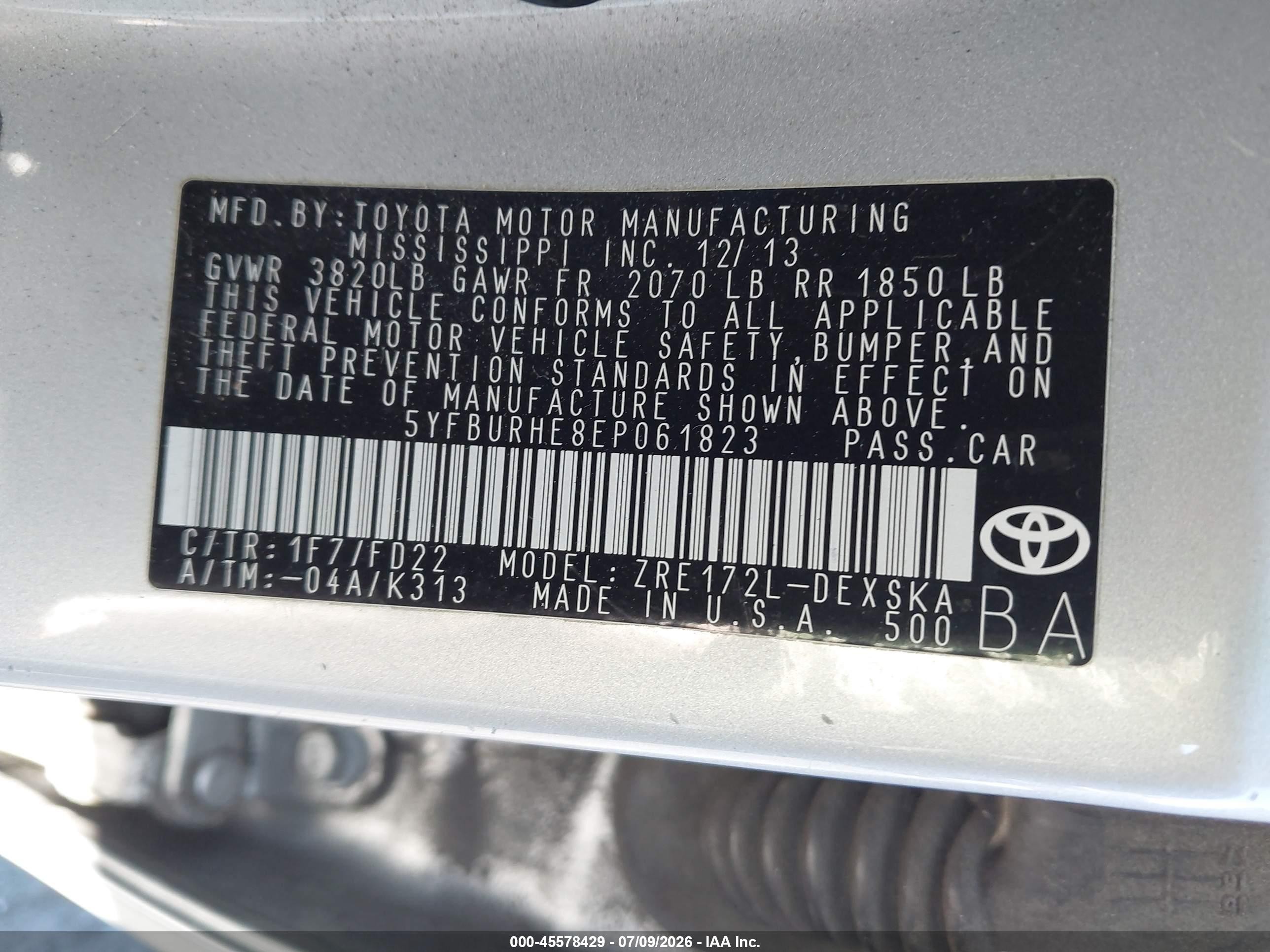 2014 Toyota Corolla S Plus Серебряный vin: 5YFBURHE8EP061823