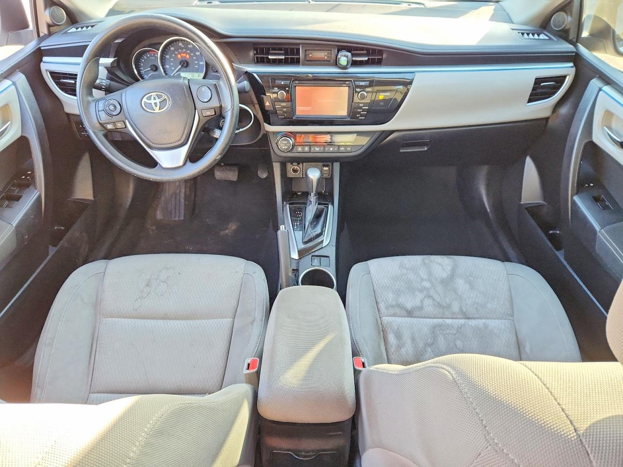 2014 Toyota Corolla Le White vin: 5YFBURHE8EP066438