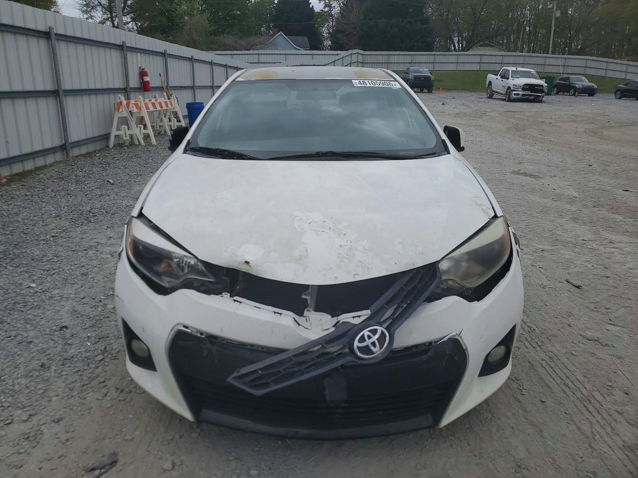 2014 Toyota Corolla S White vin: 5YFBURHE8EP133975