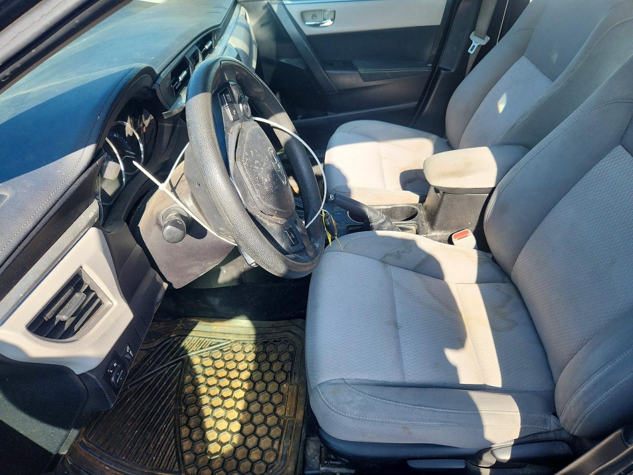 2014 Toyota Corolla Le Black vin: 5YFBURHE8EP147097