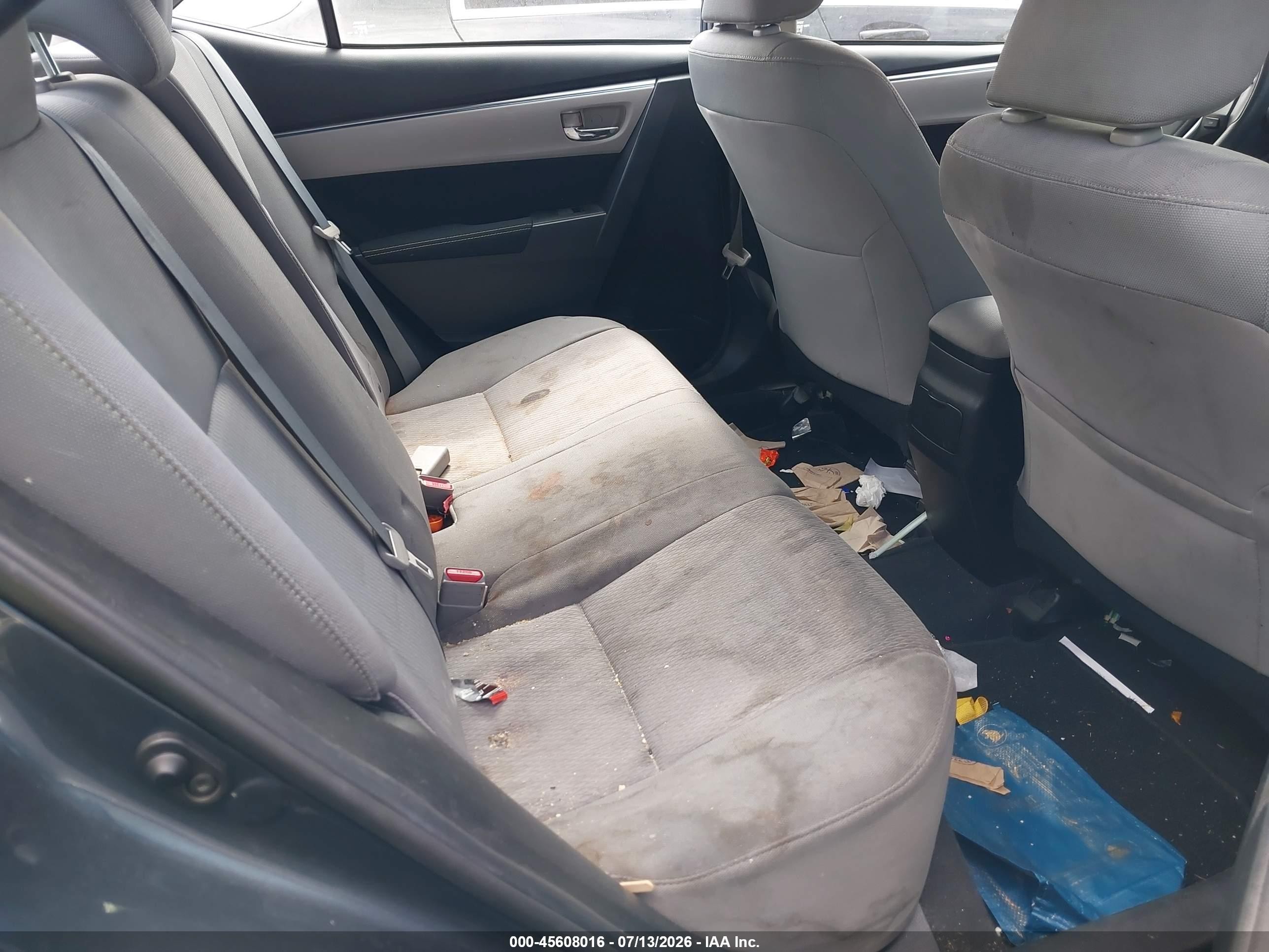 2014 Toyota Corolla Le Plus Dark Blue vin: 5YFBURHE8EP147746
