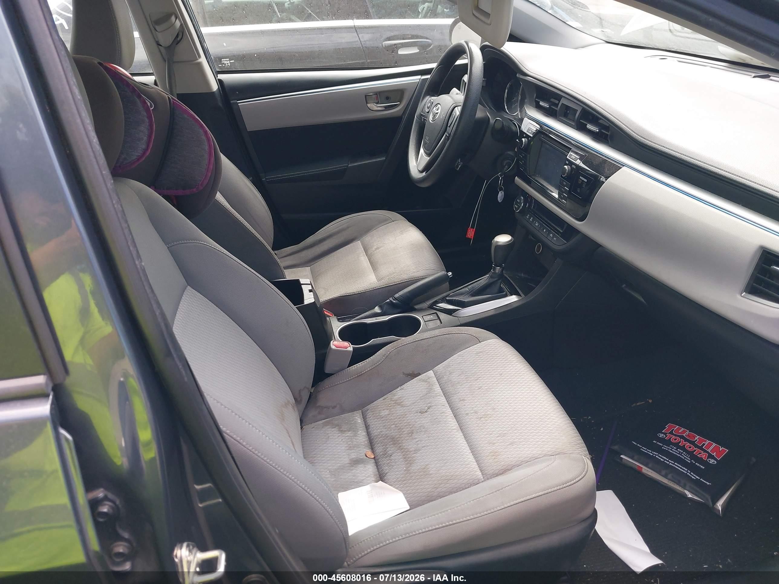 2014 Toyota Corolla Le Plus Dark Blue vin: 5YFBURHE8EP147746