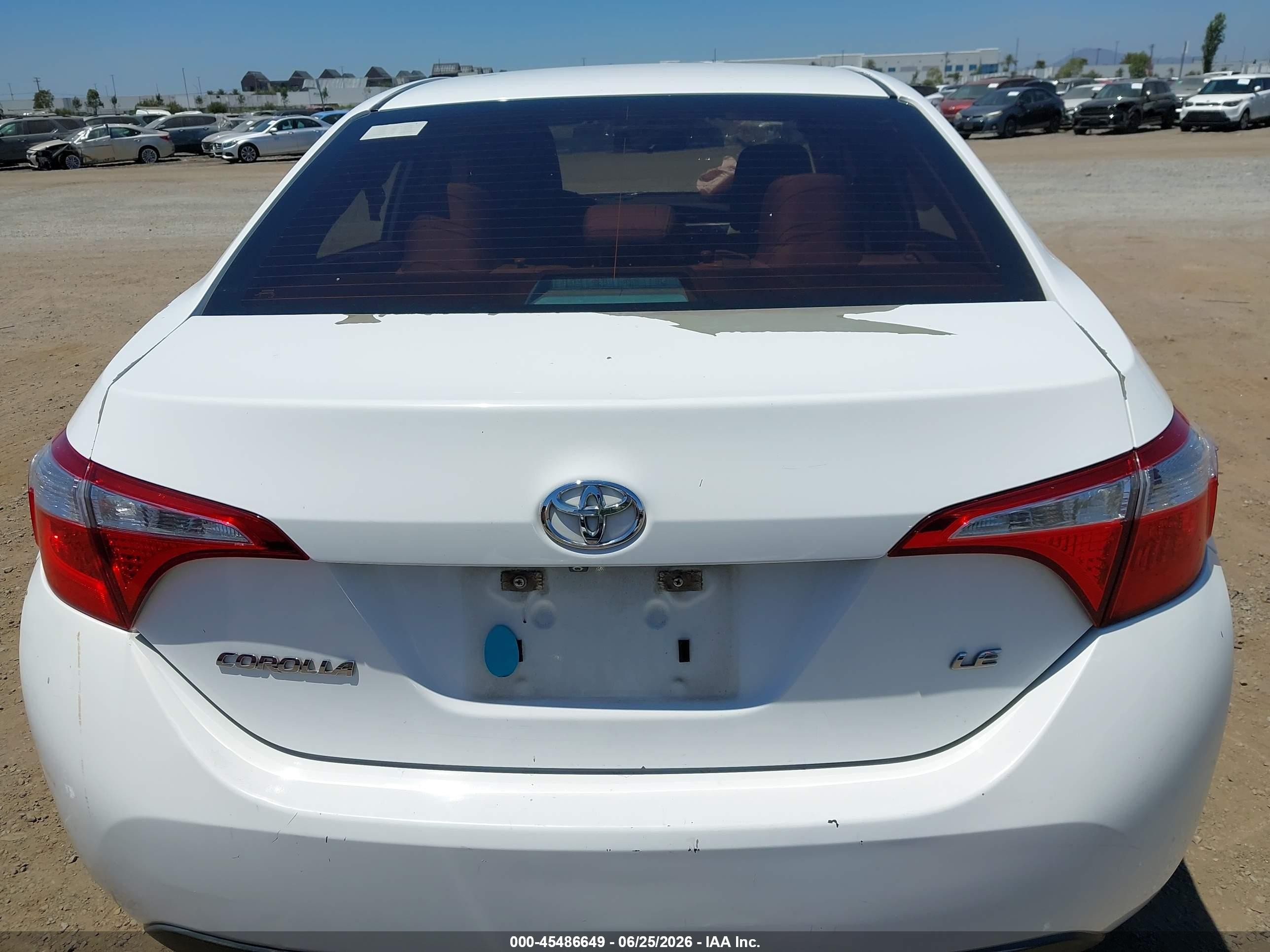 2014 Toyota Corolla Le White vin: 5YFBURHE8EP151599