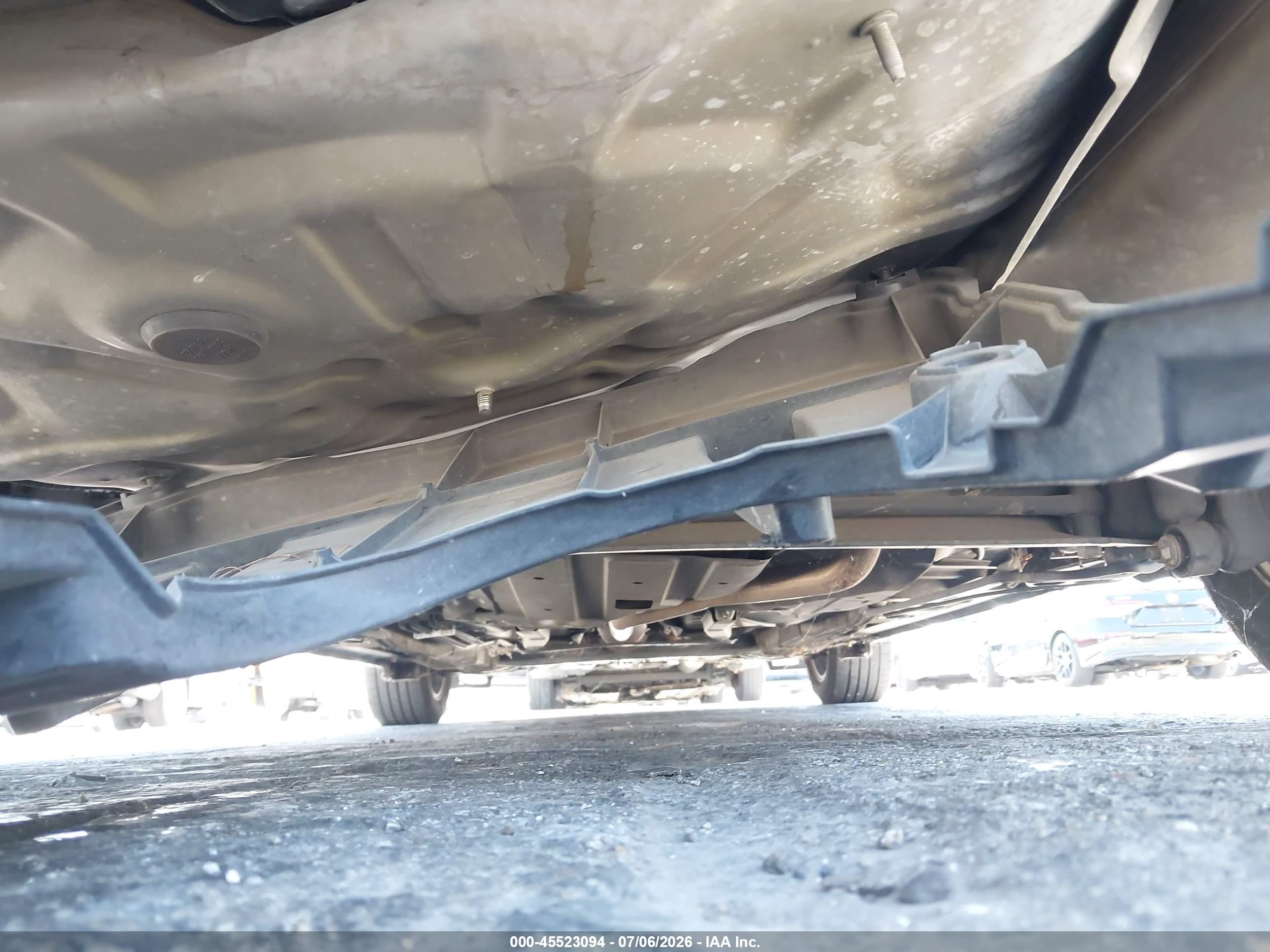 2014 Toyota Corolla Le Plus Серебряный vin: 5YFBURHE8EP155491