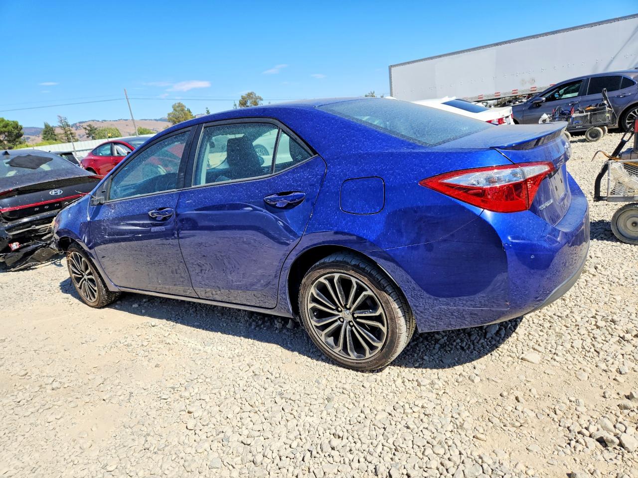 2015 Toyota Corolla S Plus Blue vin: 5YFBURHE8FP190582