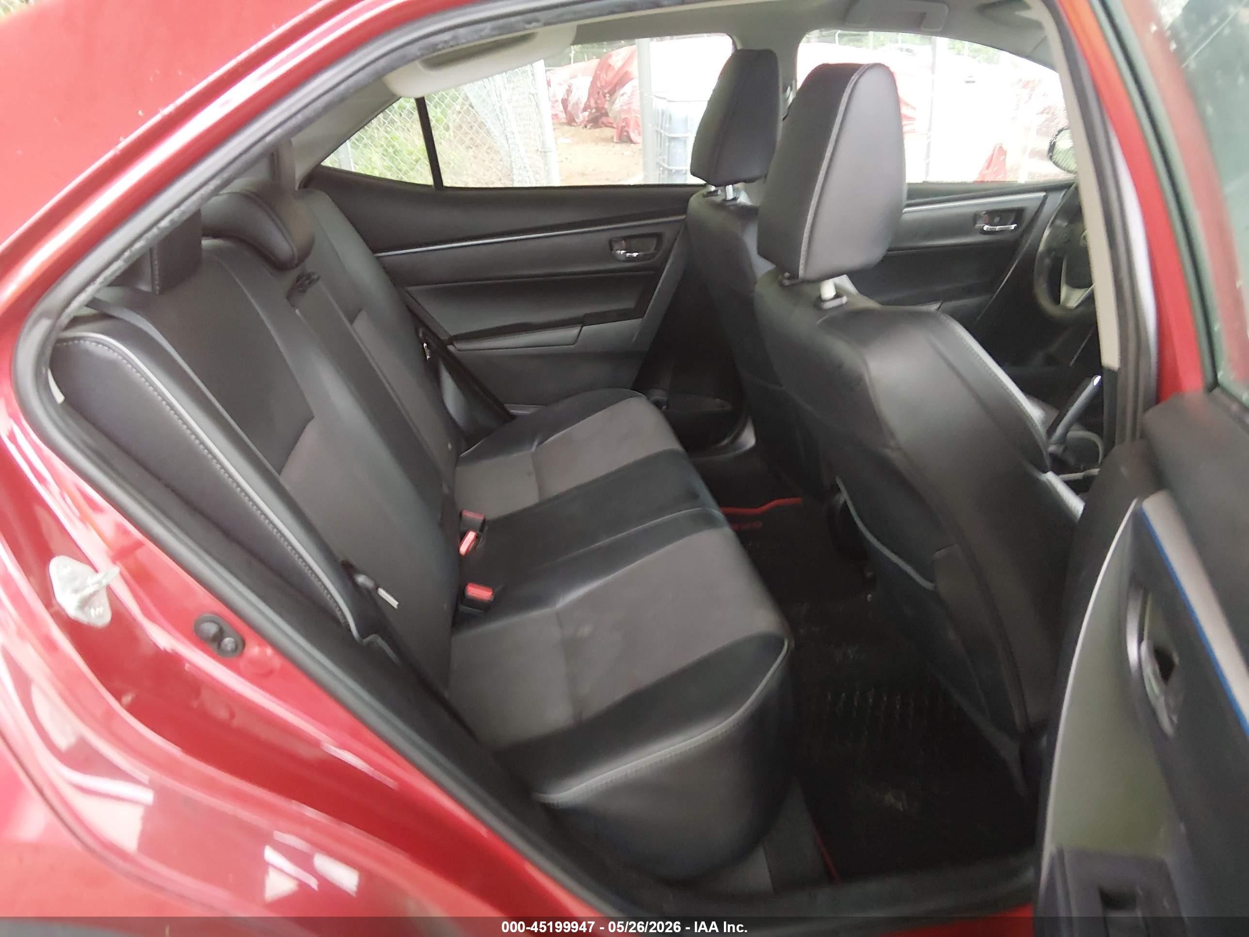2015 Toyota Corolla S Red vin: 5YFBURHE8FP211172