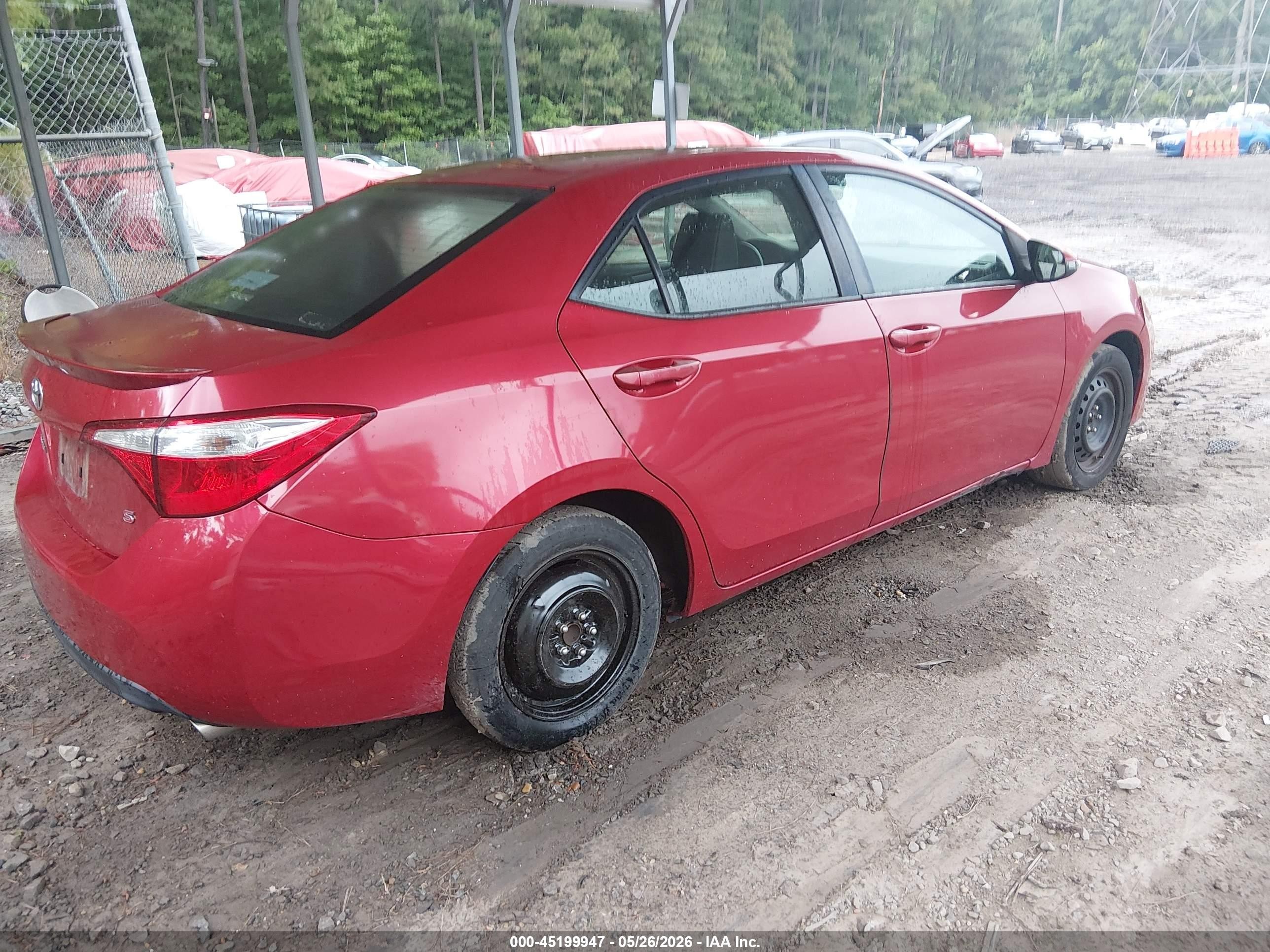 2015 Toyota Corolla S Red vin: 5YFBURHE8FP211172