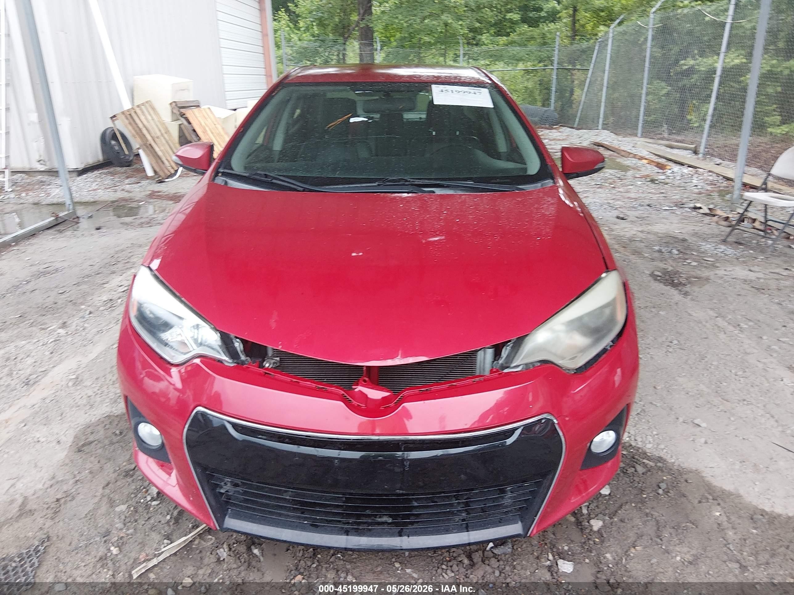 2015 Toyota Corolla S Red vin: 5YFBURHE8FP211172