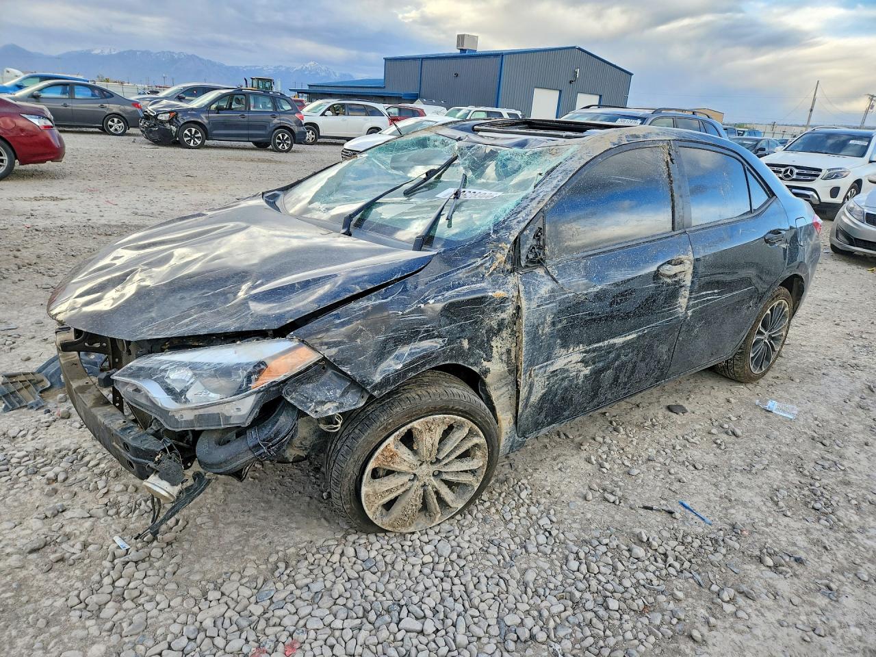 2015 Toyota Corolla S Plus Черный vin: 5YFBURHE8FP219840