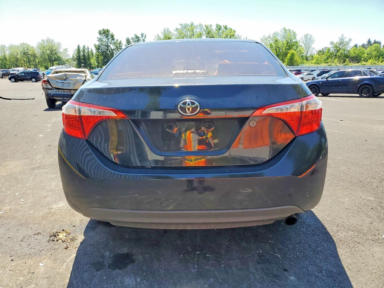 2015 Toyota Corolla L Black vin: 5YFBURHE8FP244785