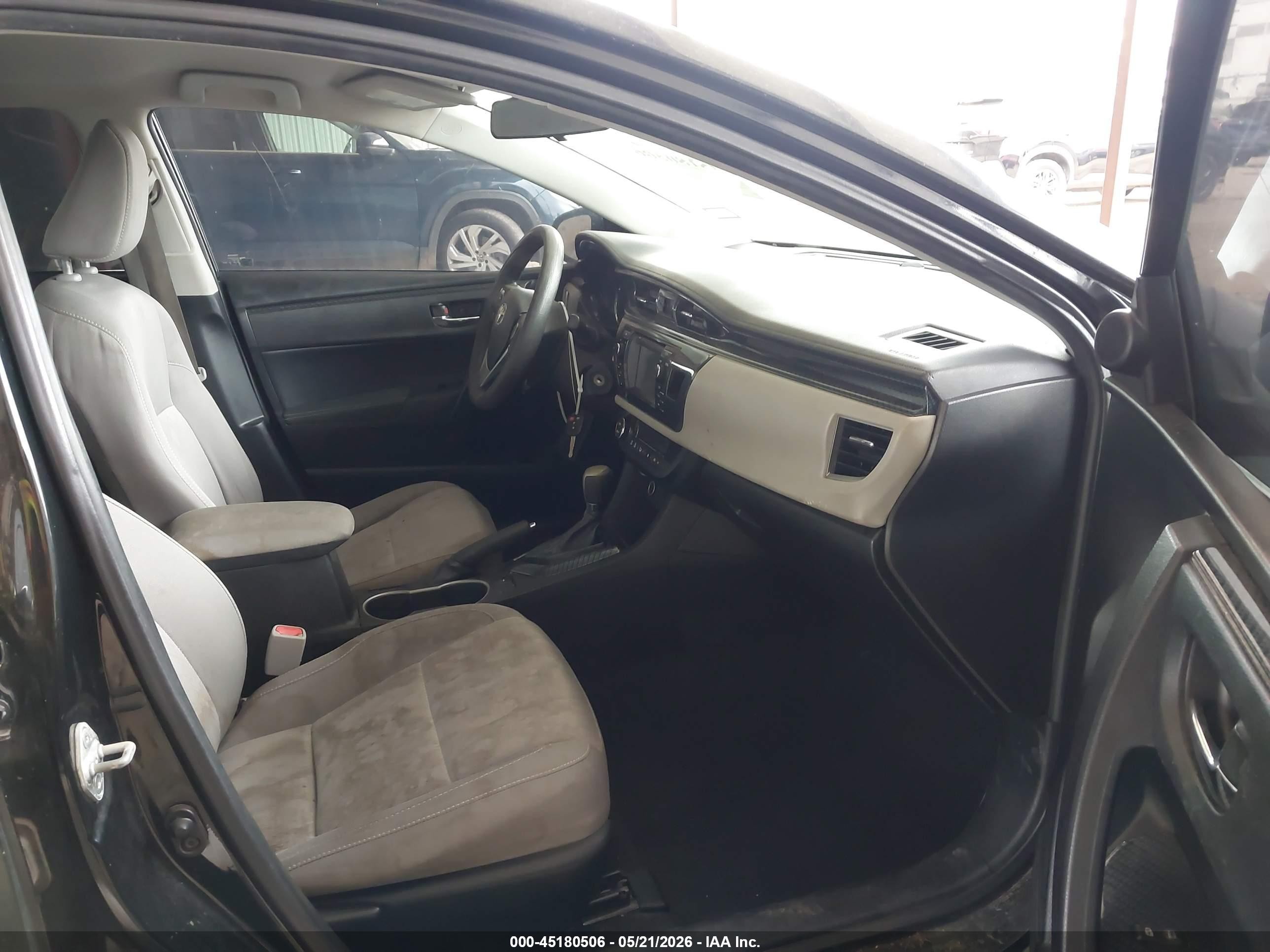 2015 Toyota Corolla Le Plus Black vin: 5YFBURHE8FP246326