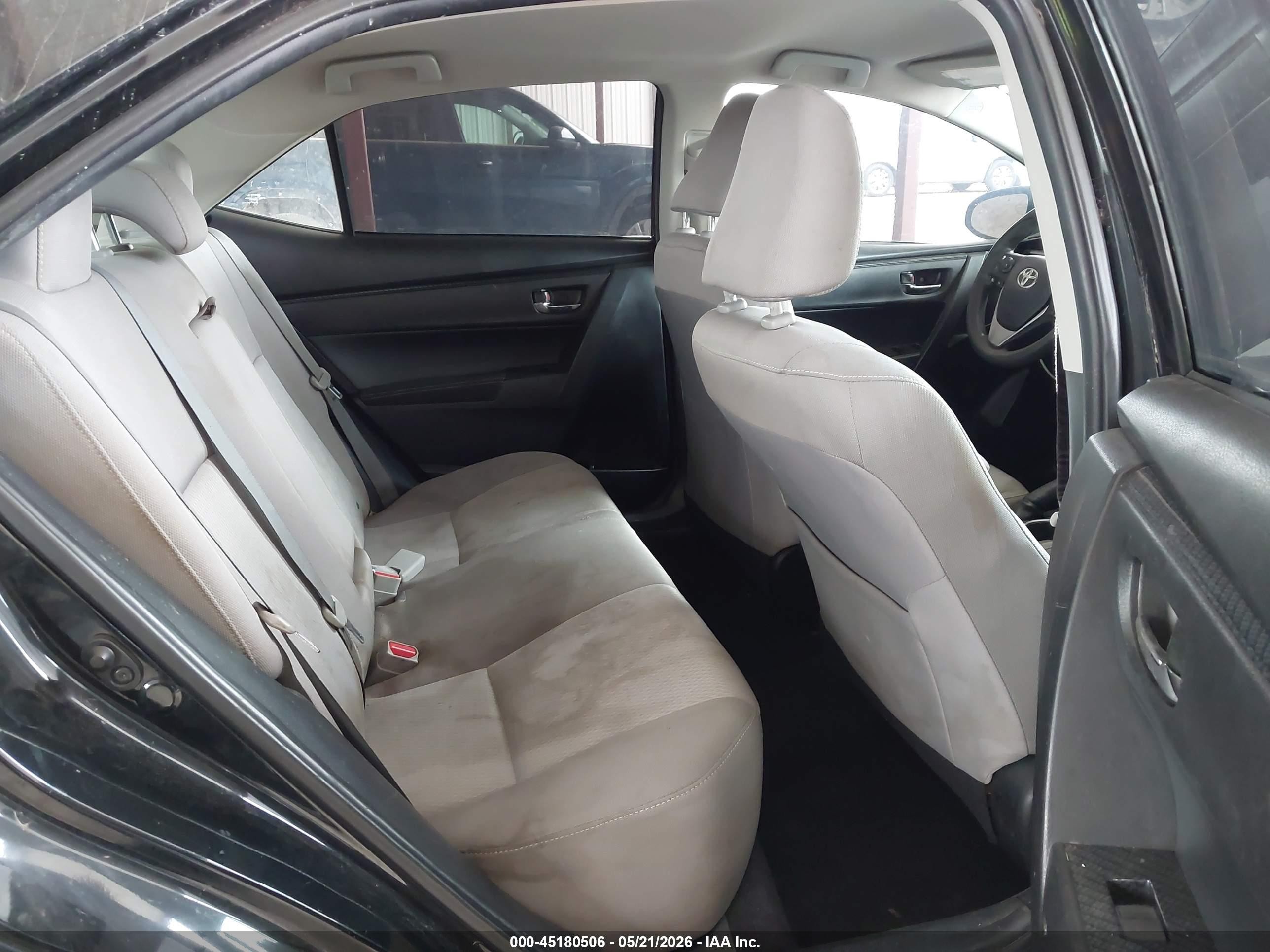 2015 Toyota Corolla Le Plus Black vin: 5YFBURHE8FP246326