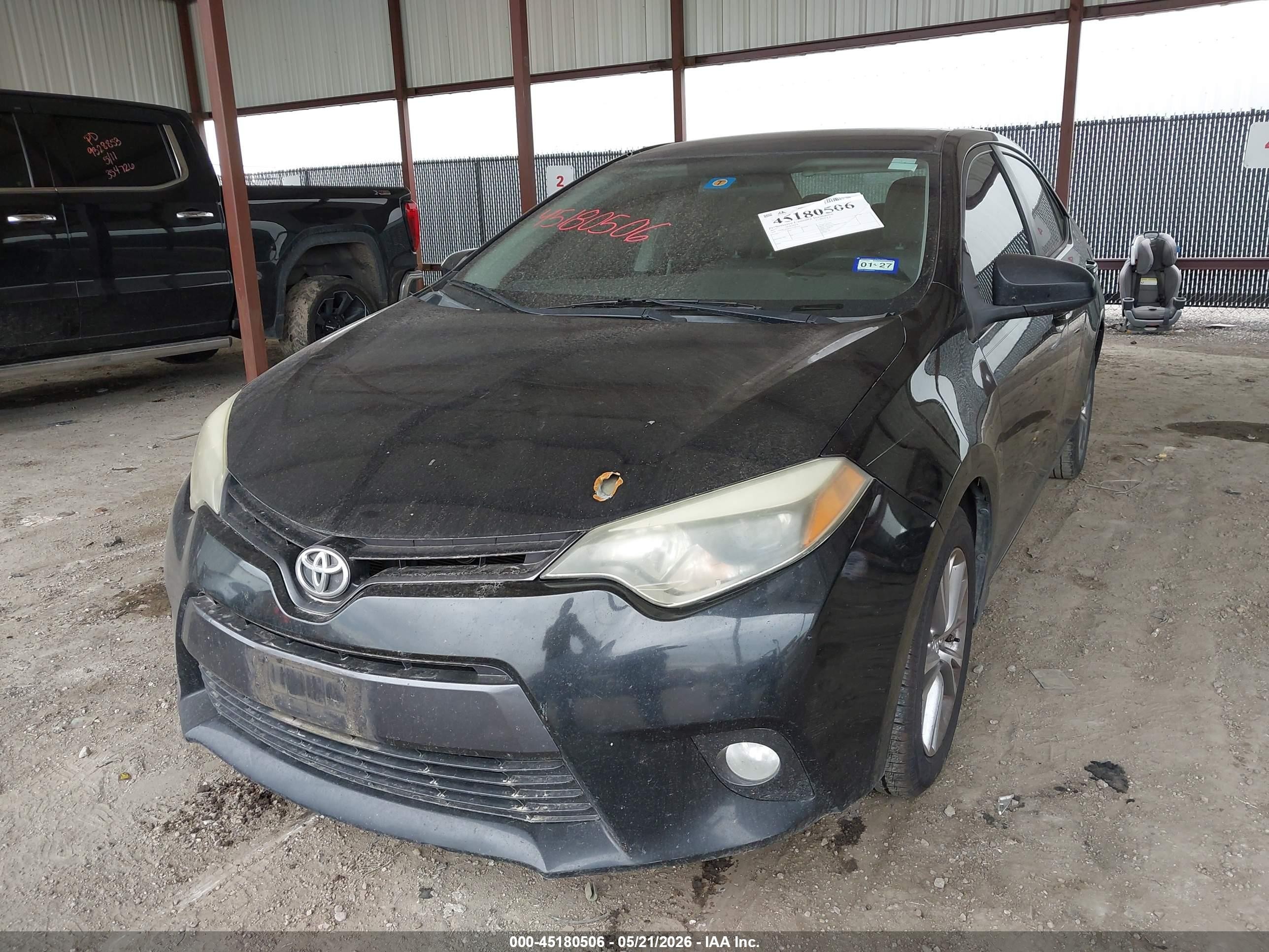 2015 Toyota Corolla Le Plus Black vin: 5YFBURHE8FP246326