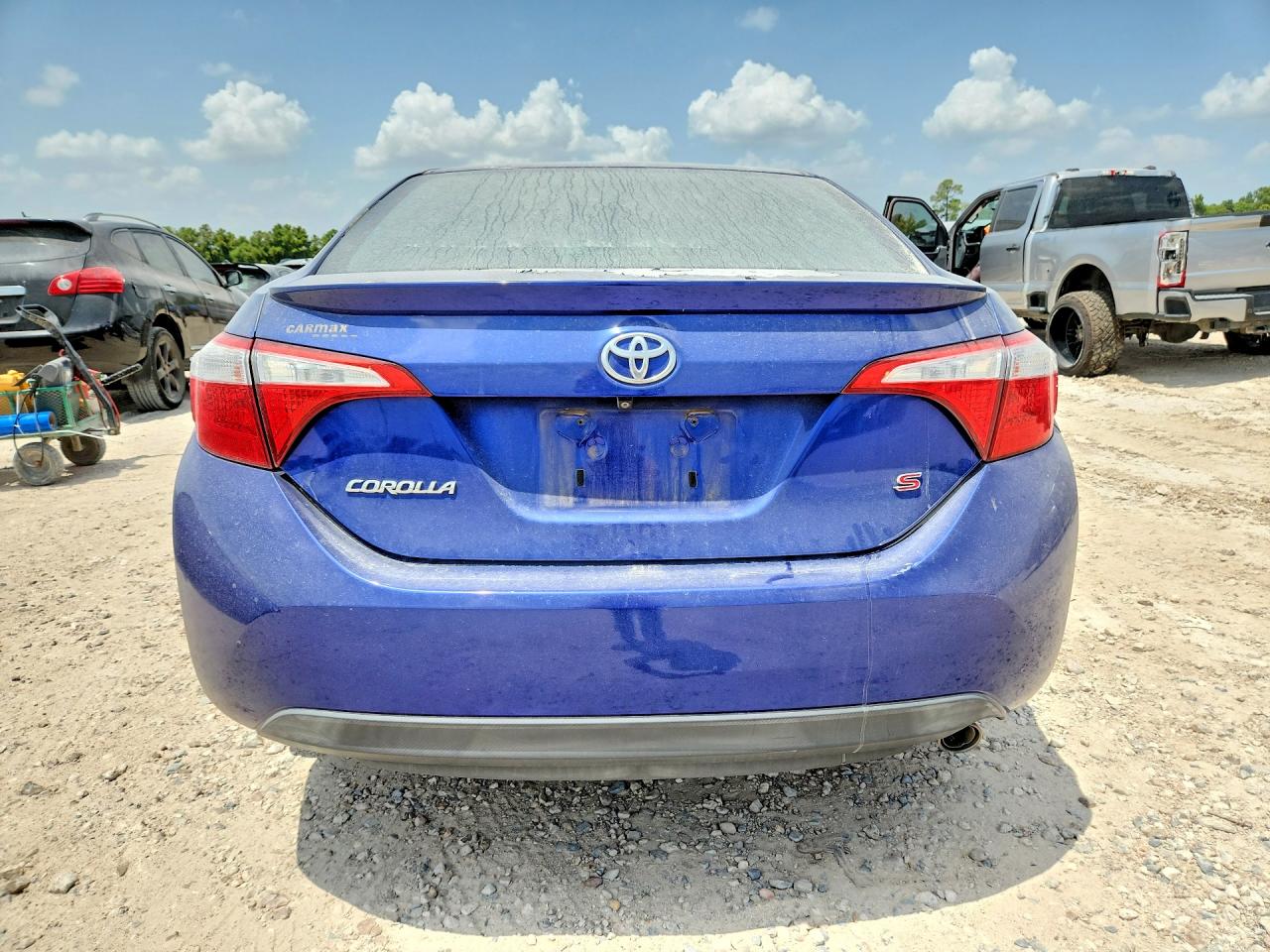 2015 Toyota Corolla S Plus Blue vin: 5YFBURHE8FP246343