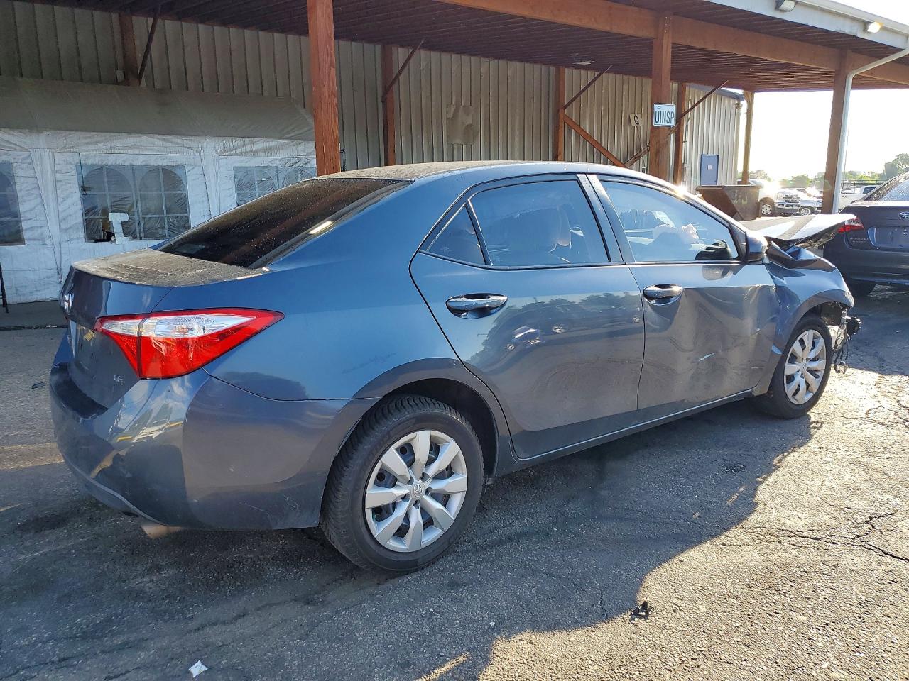 2015 Toyota Corolla Le Gray vin: 5YFBURHE8FP252630