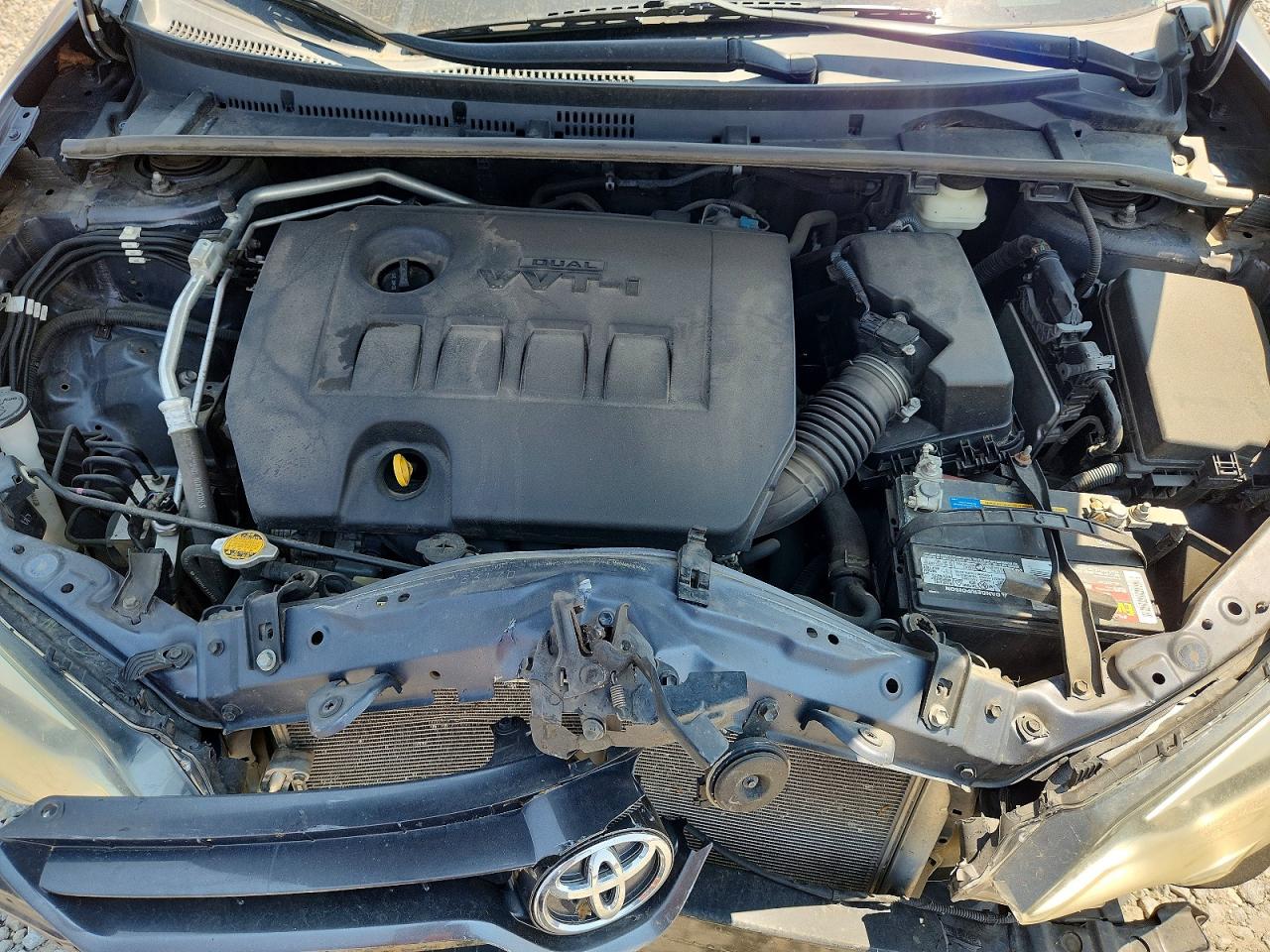 2015 Toyota Corolla Le Серый vin: 5YFBURHE8FP258699