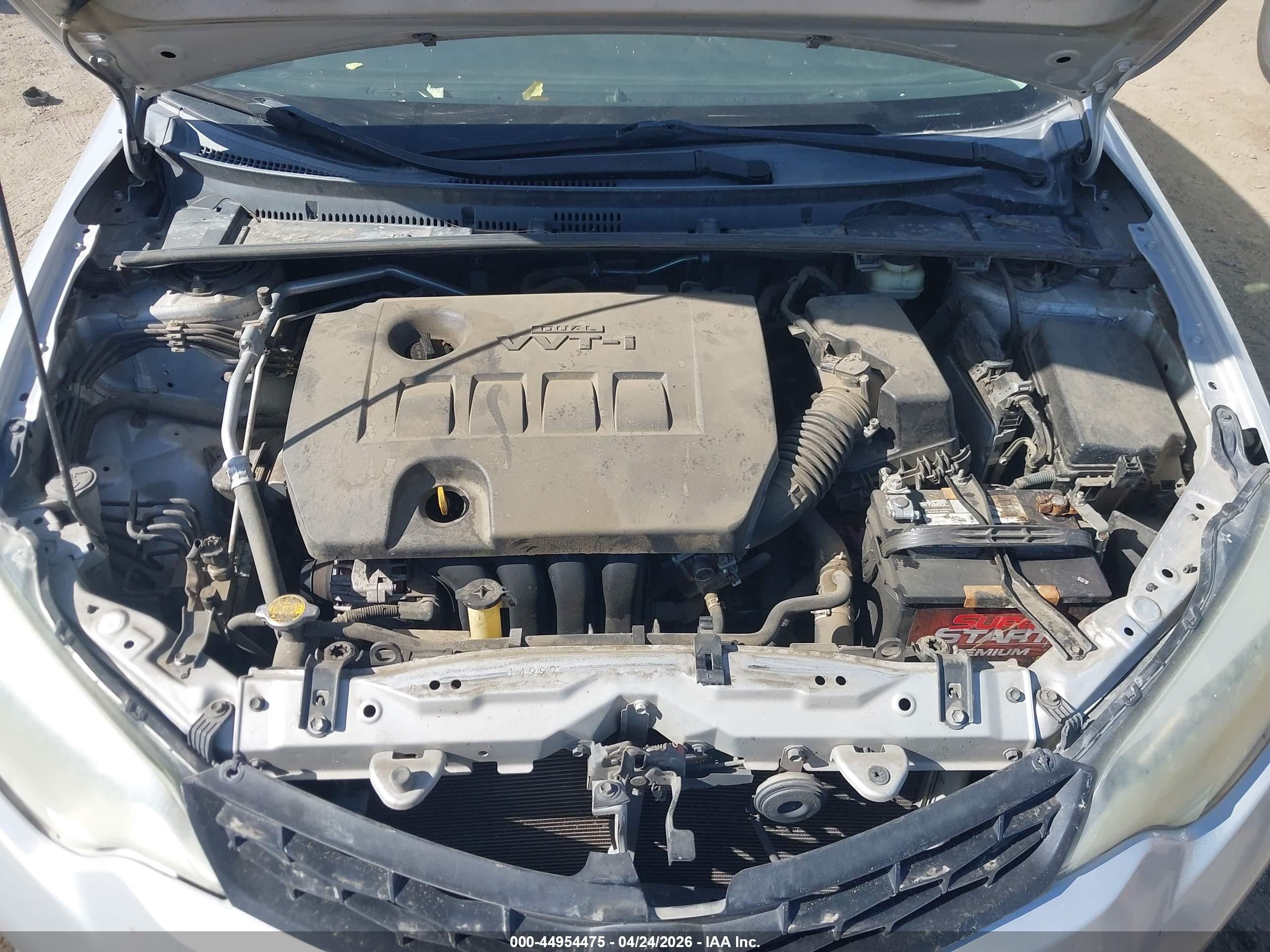 2015 Toyota Corolla S Plus Серебряный vin: 5YFBURHE8FP290519