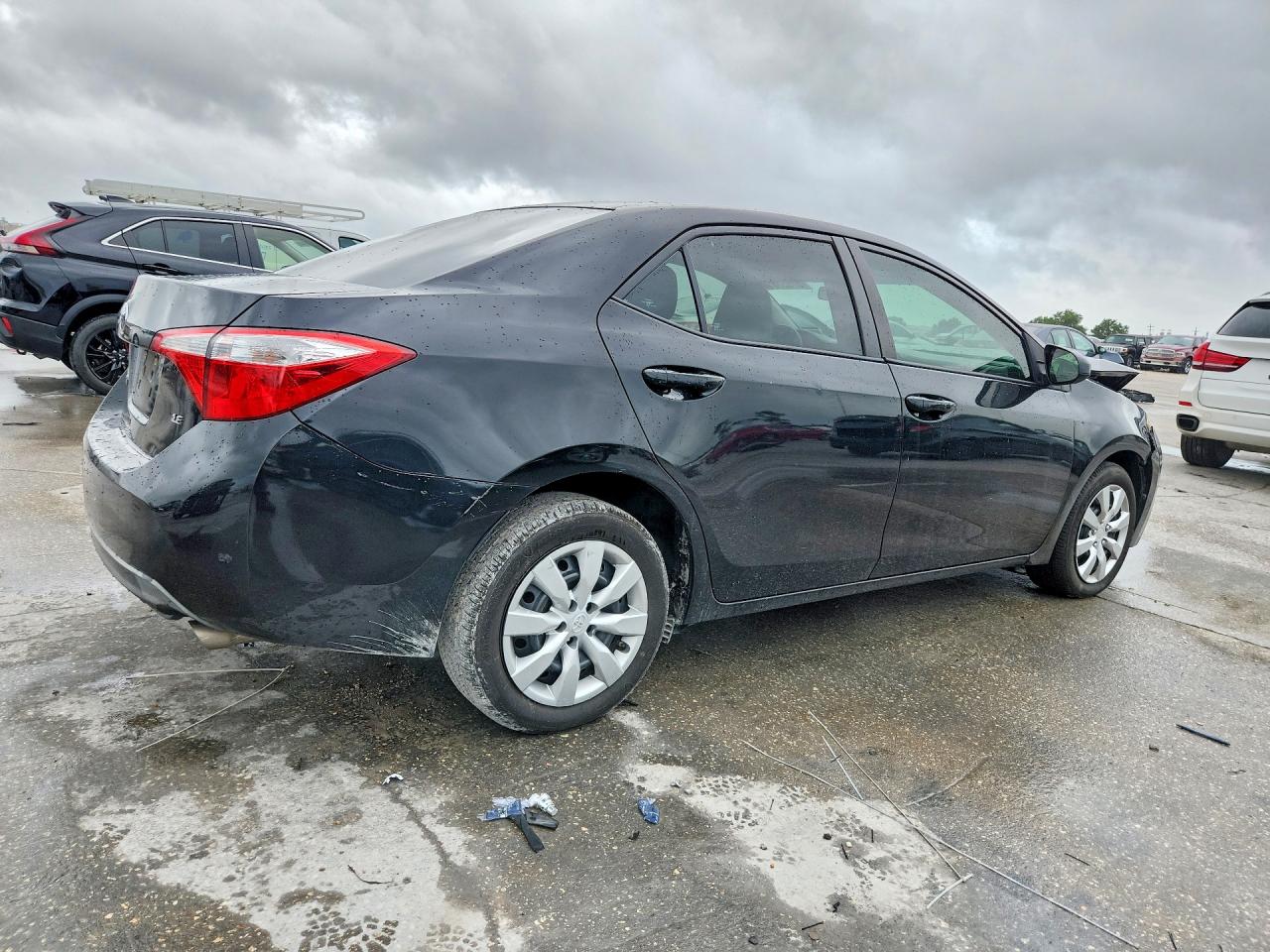 2015 Toyota Corolla Le Black vin: 5YFBURHE8FP296594