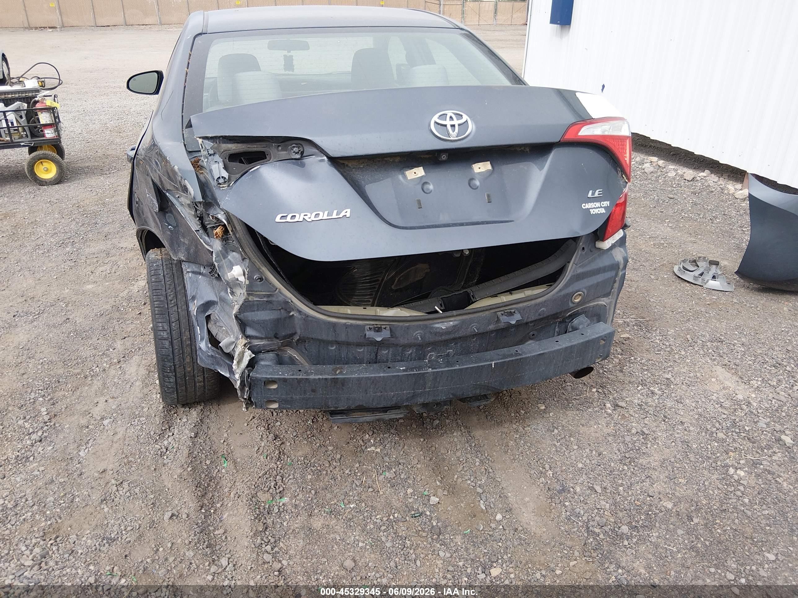 2015 Toyota Corolla Le Blue vin: 5YFBURHE8FP297454