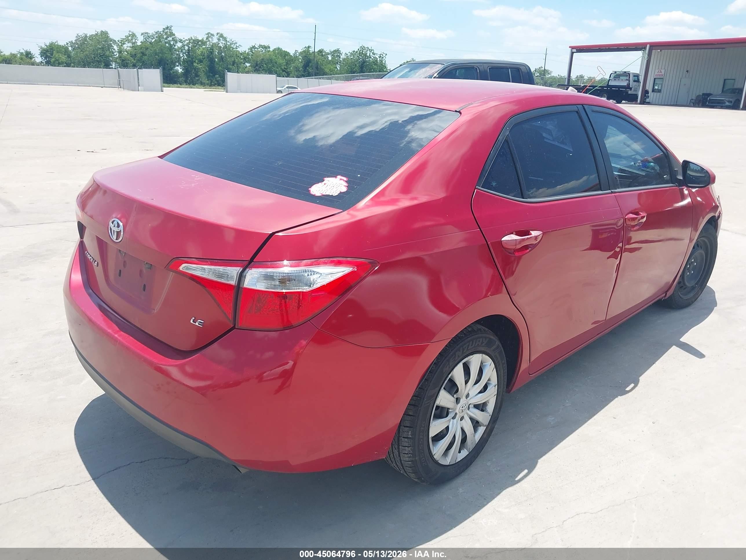 2015 Toyota Corolla Le Red vin: 5YFBURHE8FP300126