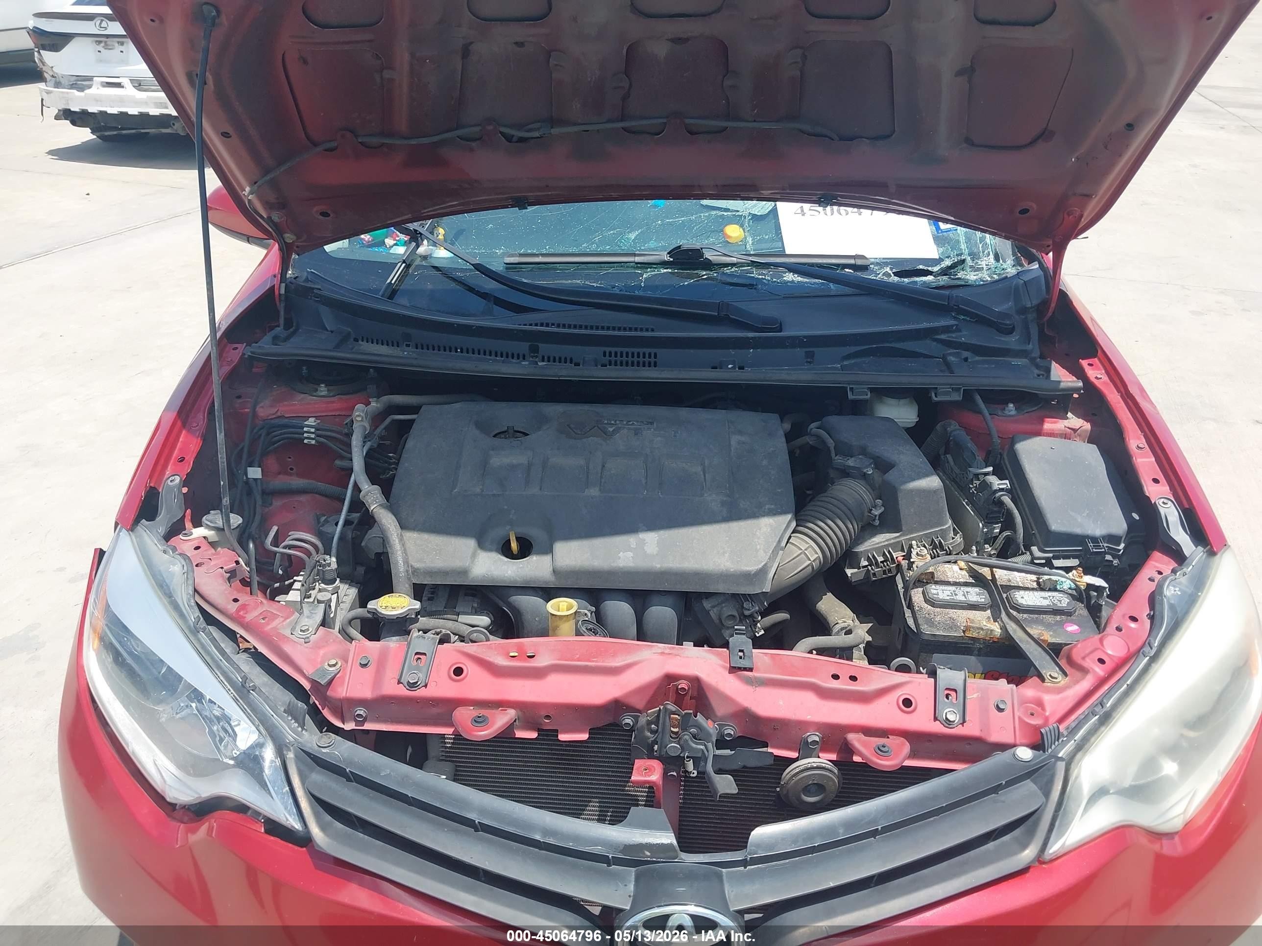 2015 Toyota Corolla Le Red vin: 5YFBURHE8FP300126
