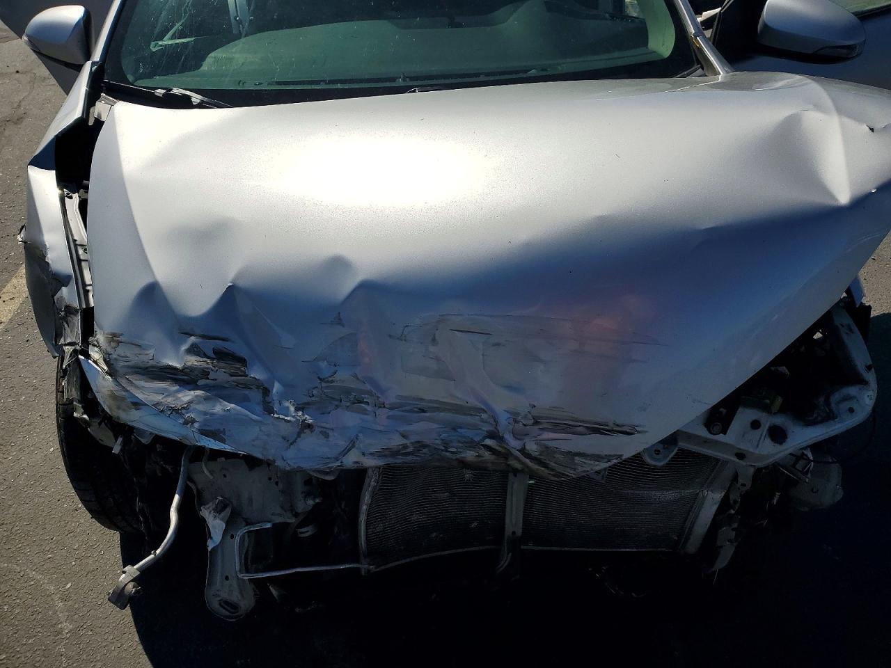 2015 Toyota Corolla S Silver vin: 5YFBURHE8FP315399