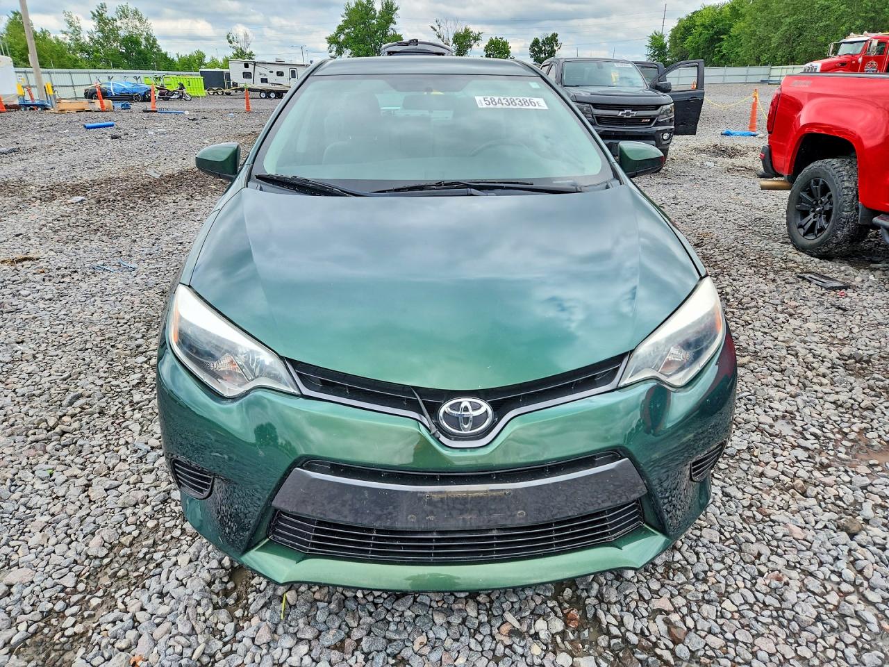 2015 Toyota Corolla Le Зеленый vin: 5YFBURHE8FP320974
