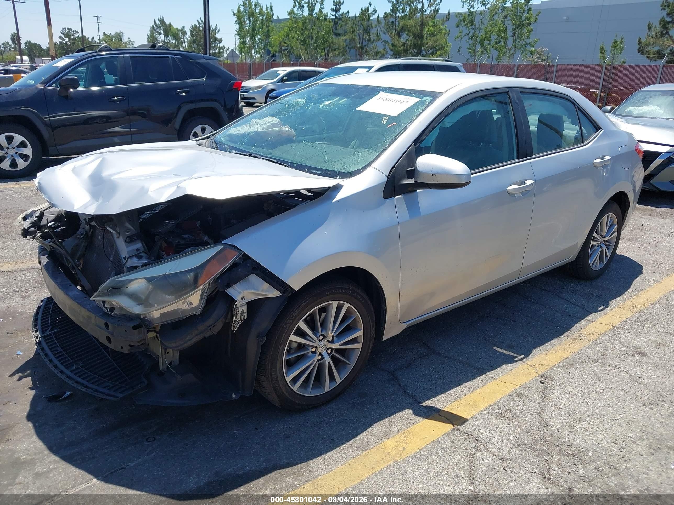 2015 Toyota Corolla Le Plus Silver vin: 5YFBURHE8FP324975