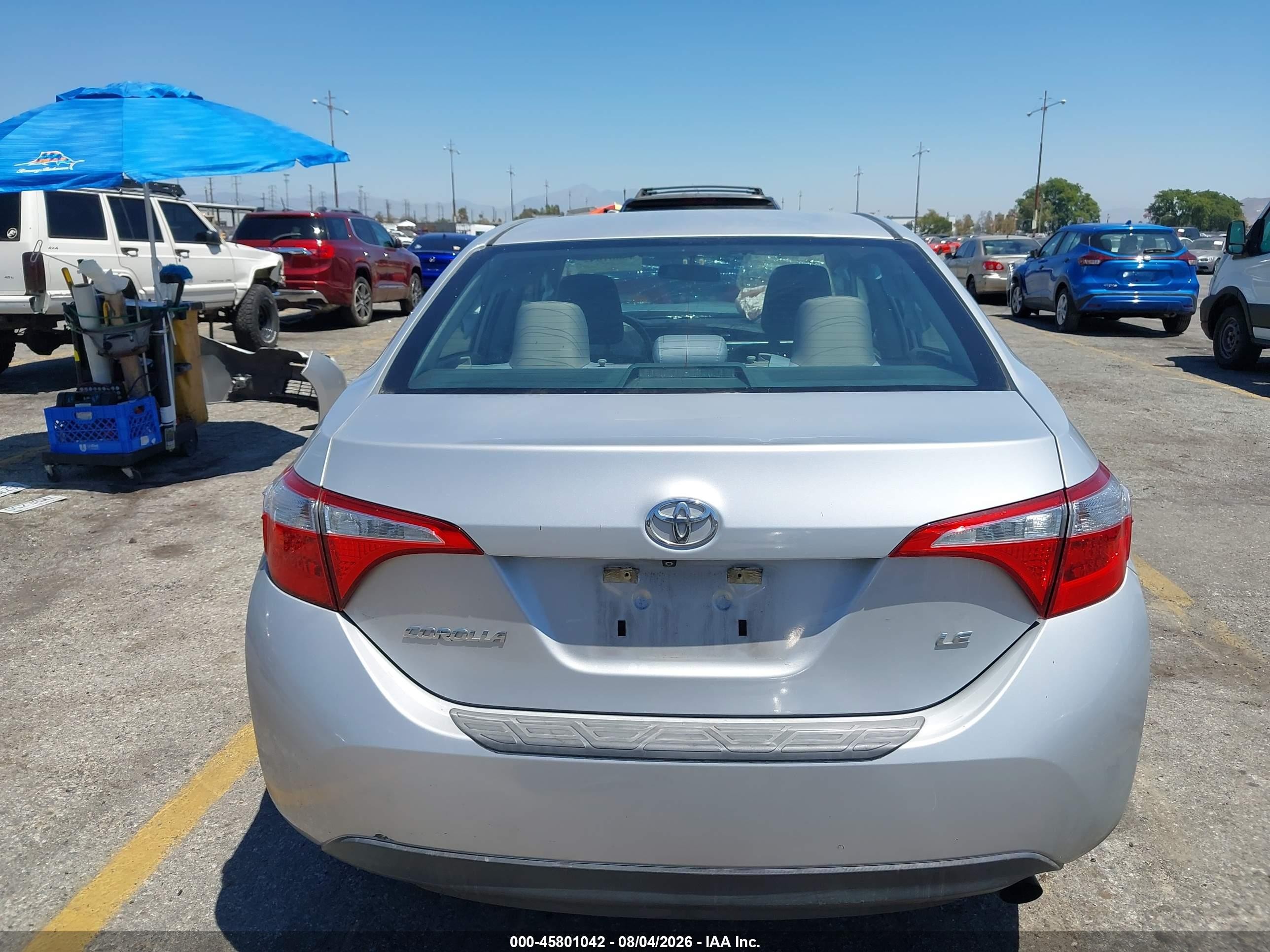 2015 Toyota Corolla Le Plus Silver vin: 5YFBURHE8FP324975