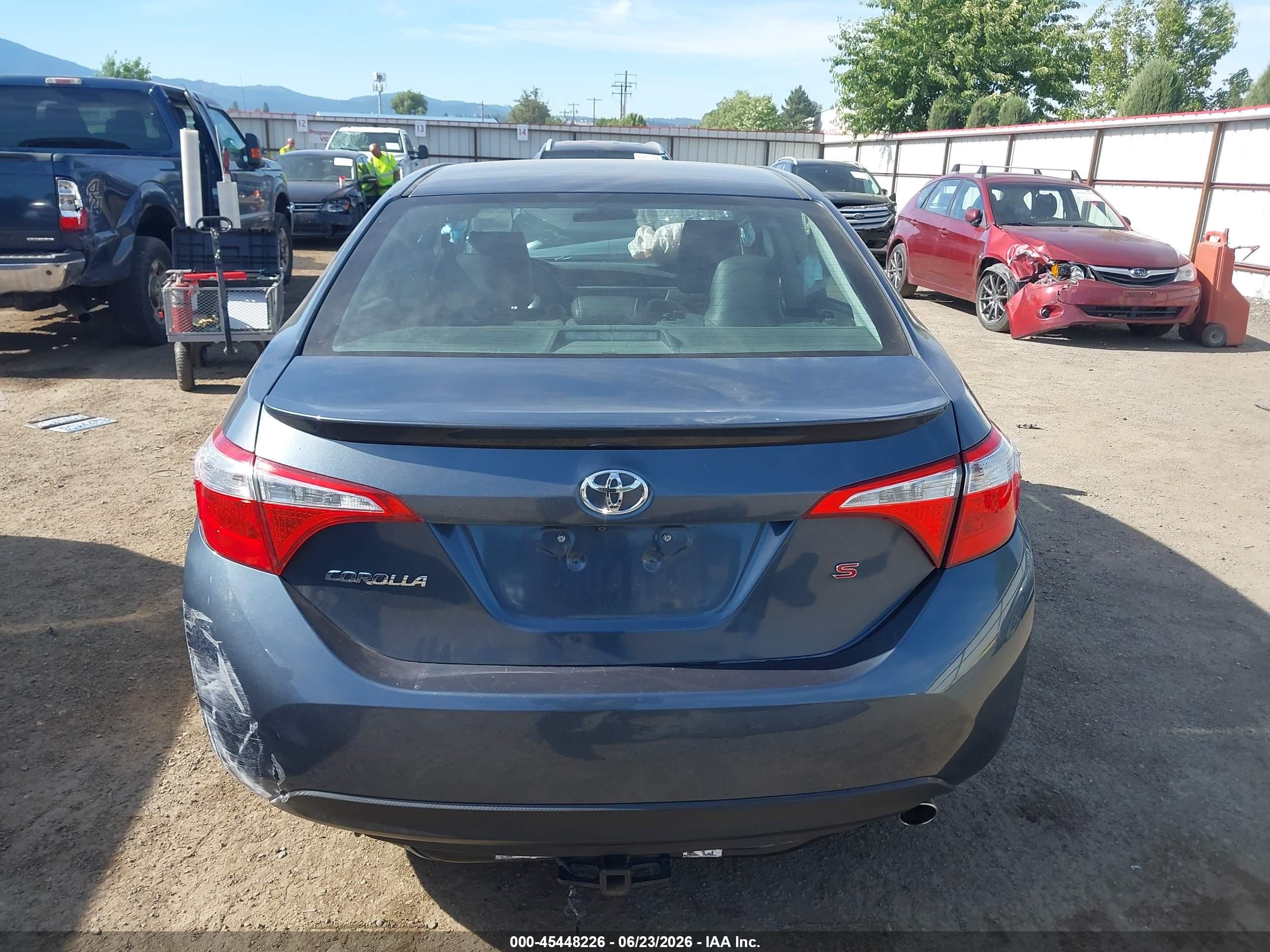 2015 Toyota Corolla S Plus Gray vin: 5YFBURHE8FP333482