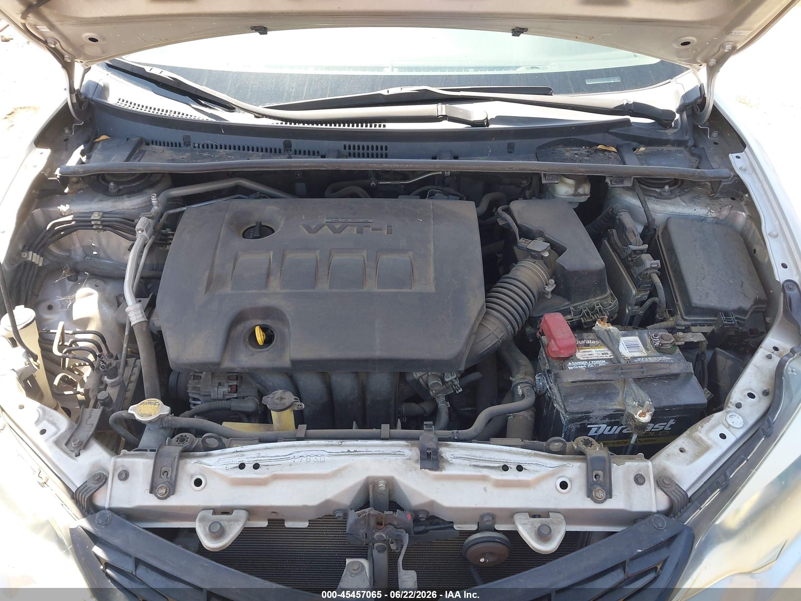 2015 Toyota Corolla S Plus Silver vin: 5YFBURHE8FP343347