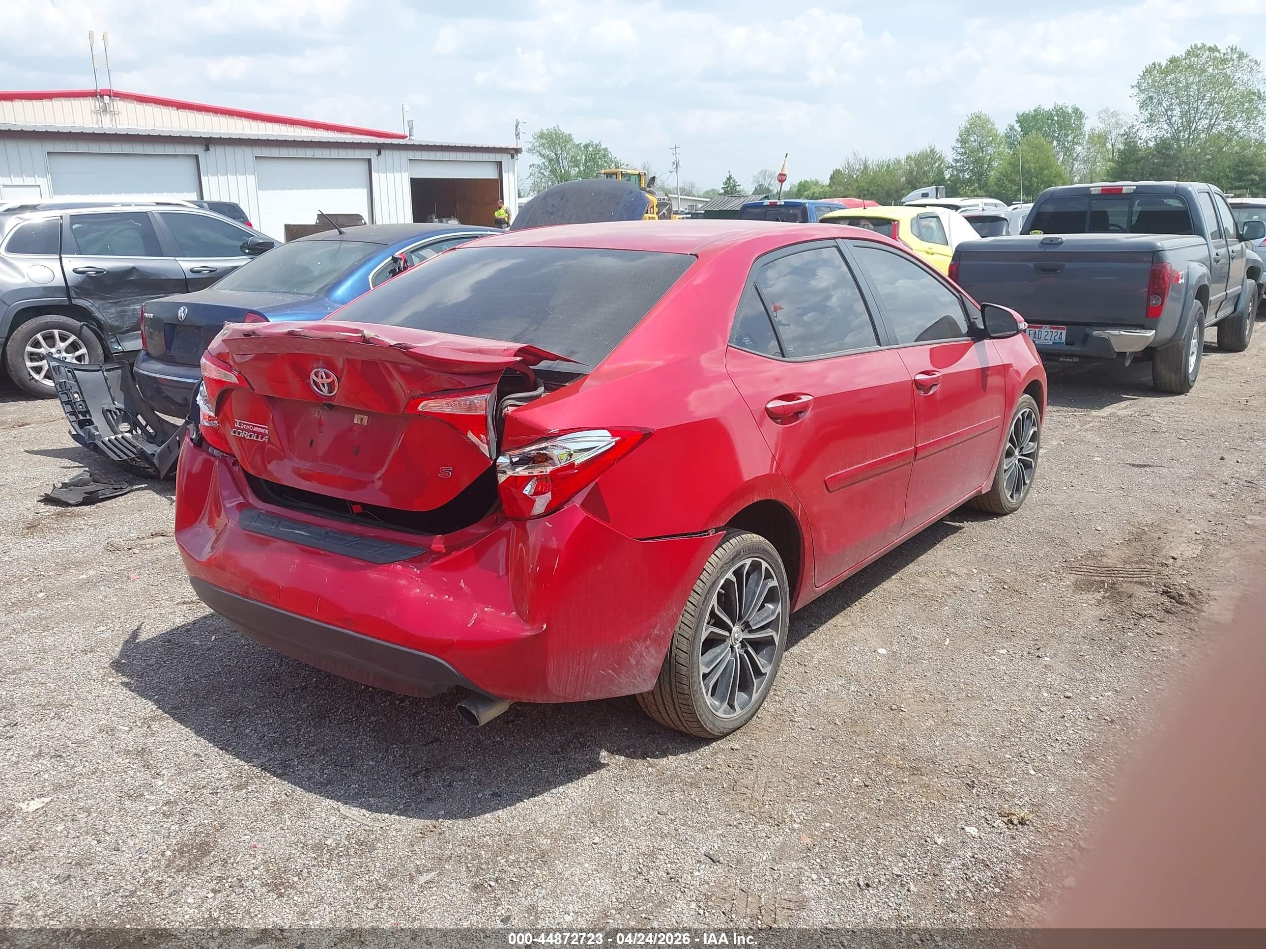 2016 Toyota Corolla S Plus Red vin: 5YFBURHE8GP497705