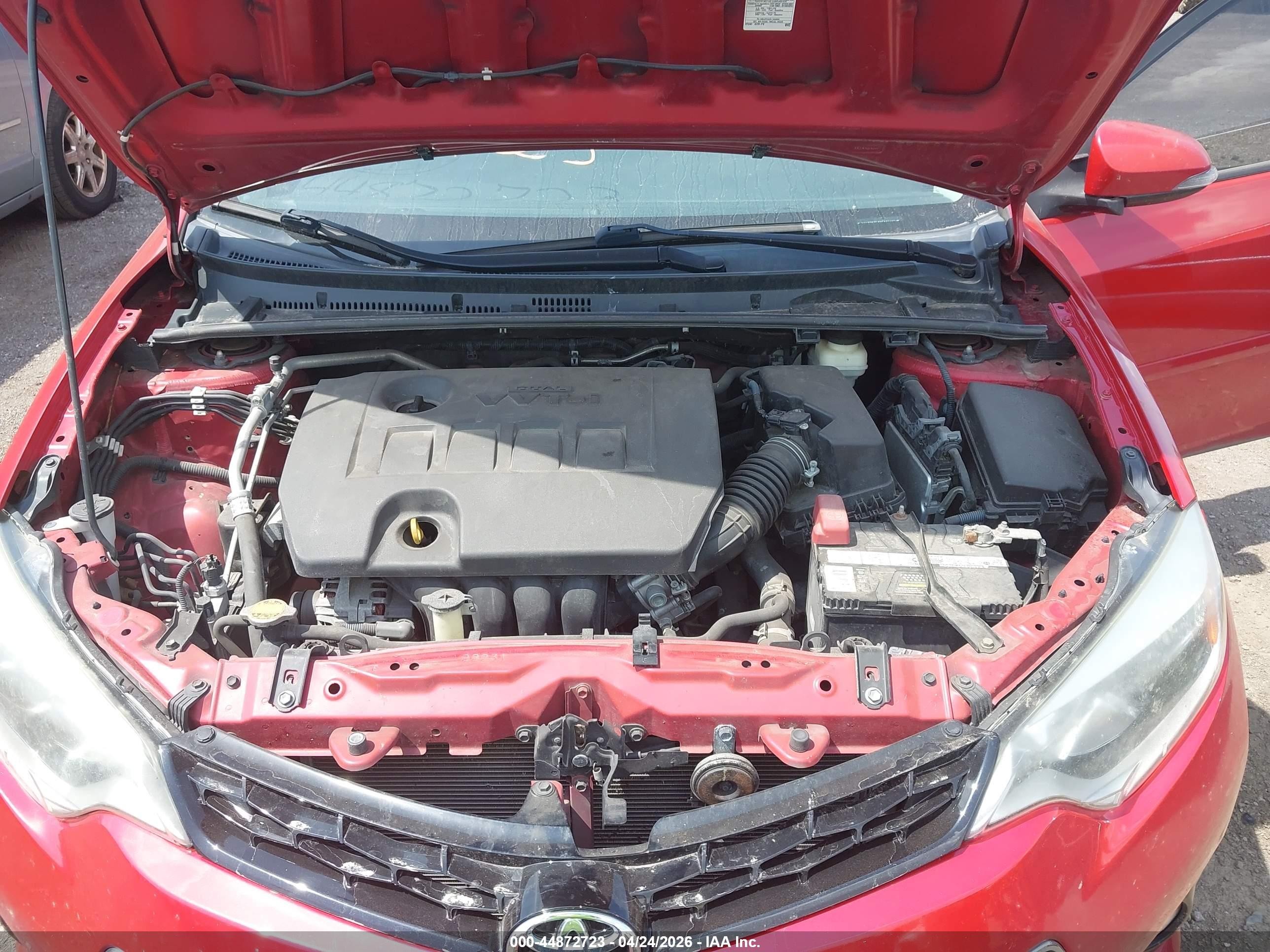 2016 Toyota Corolla S Plus Red vin: 5YFBURHE8GP497705