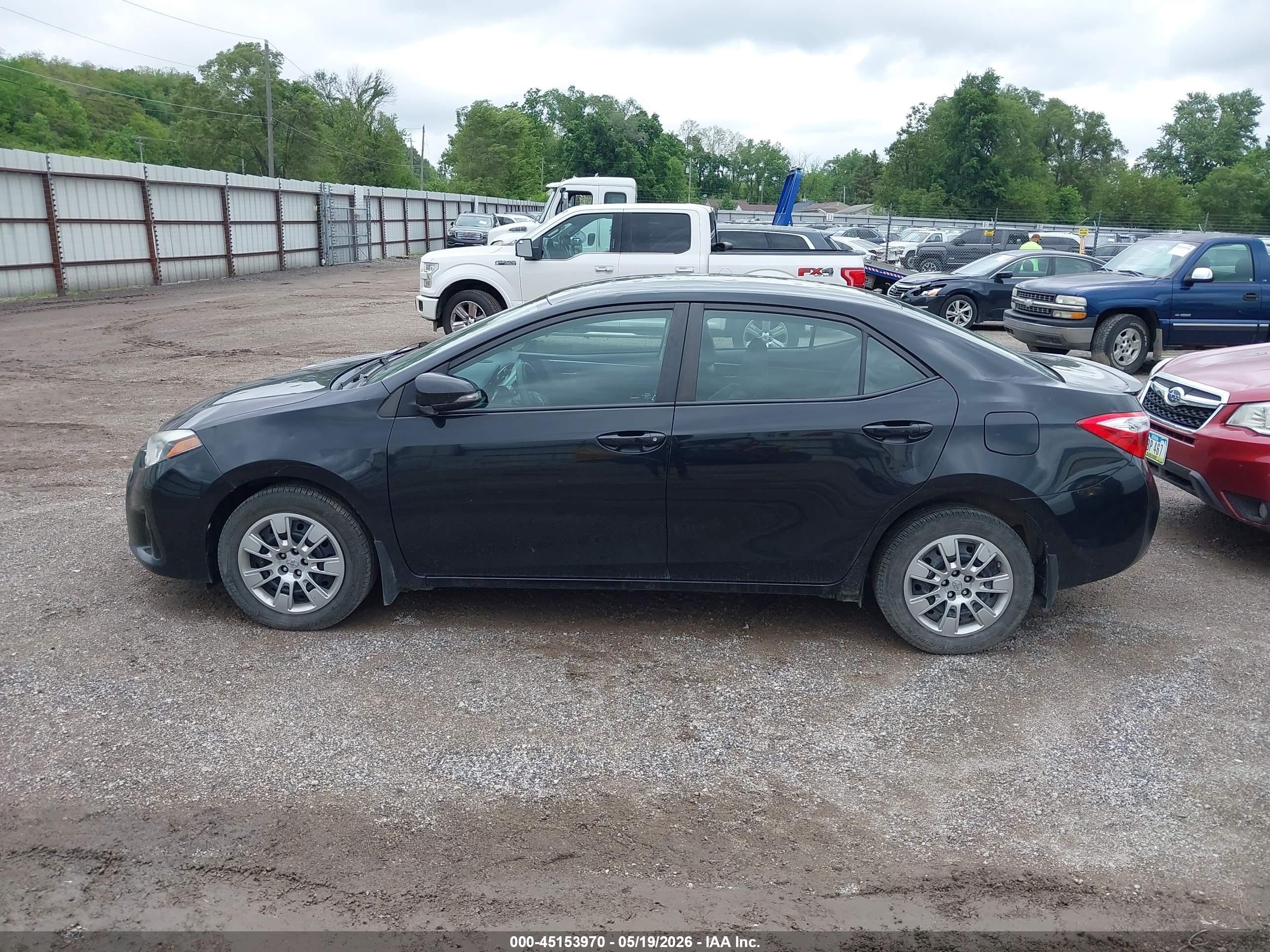 2016 Toyota Corolla S Black vin: 5YFBURHE8GP534512