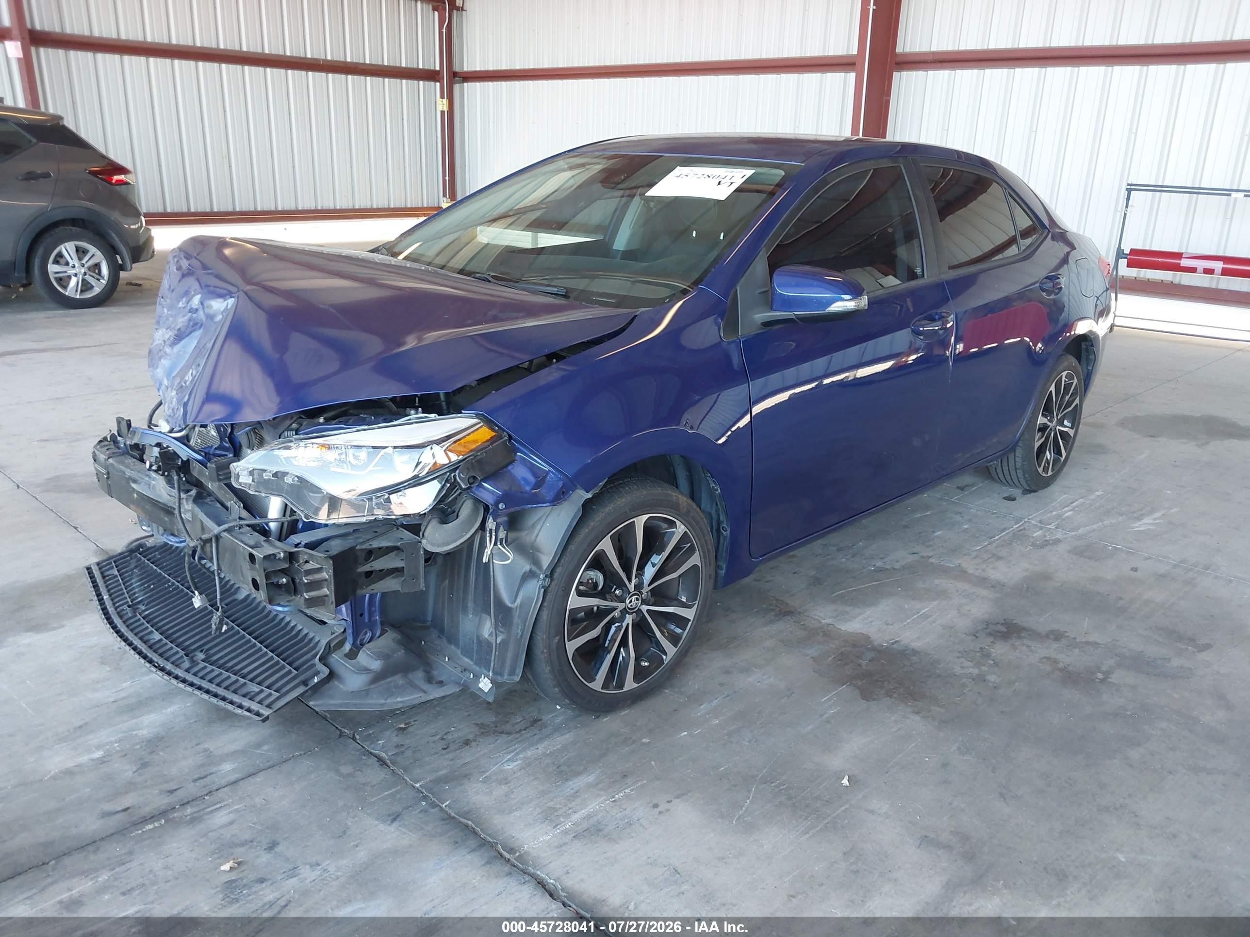 2017 Toyota Corolla Se Blue vin: 5YFBURHE8HP690986