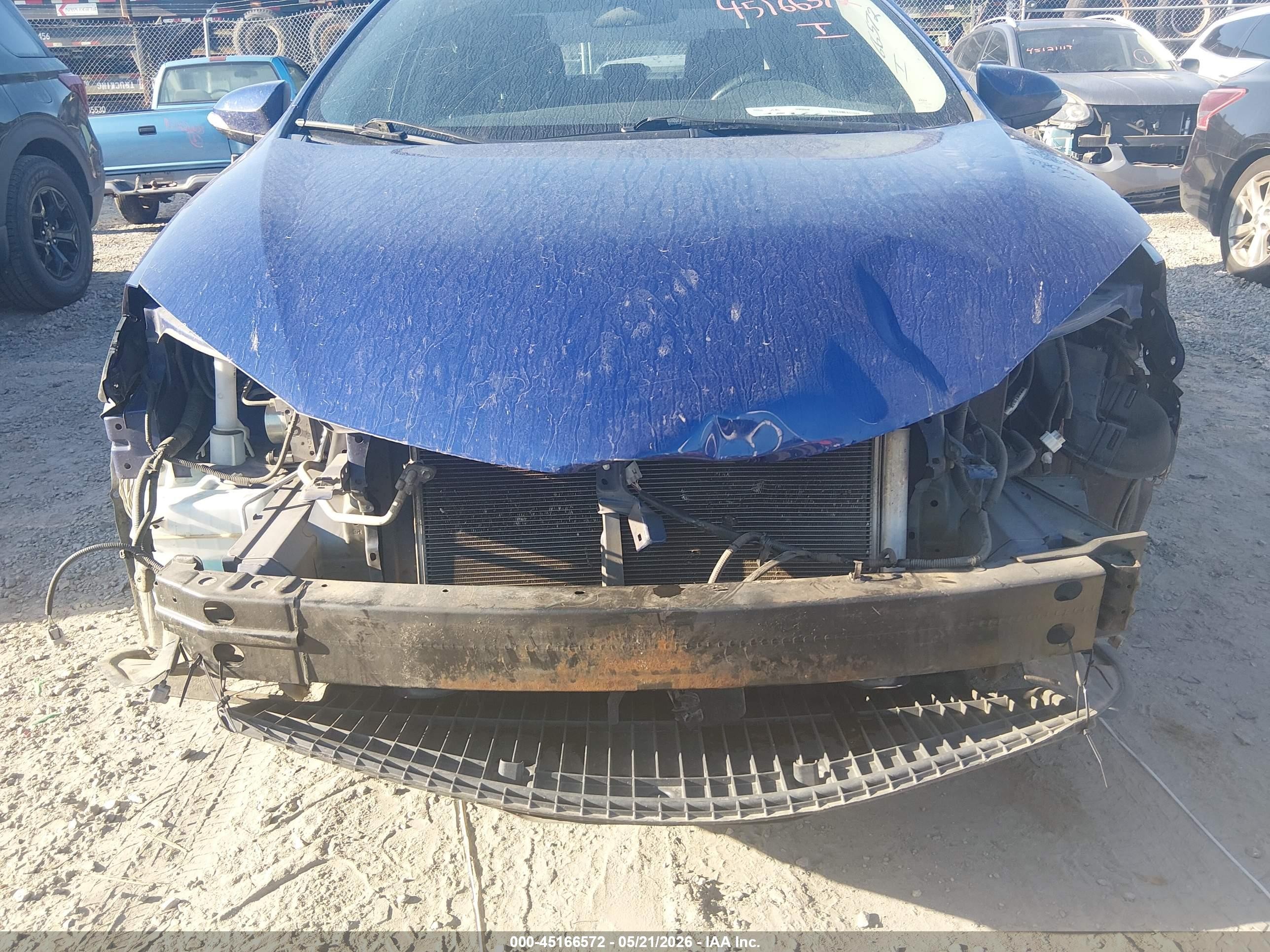 2019 Toyota Corolla Se Blue vin: 5YFBURHE8KP907802